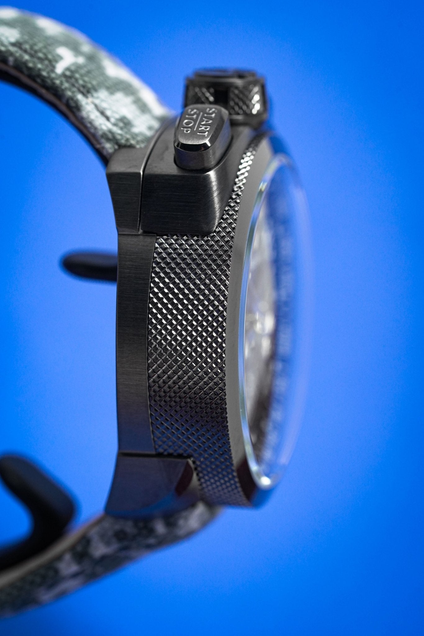 Bomberg Chronograph Watch BOLT-68 Winter Camo Limited Edition wholesalehk.shop