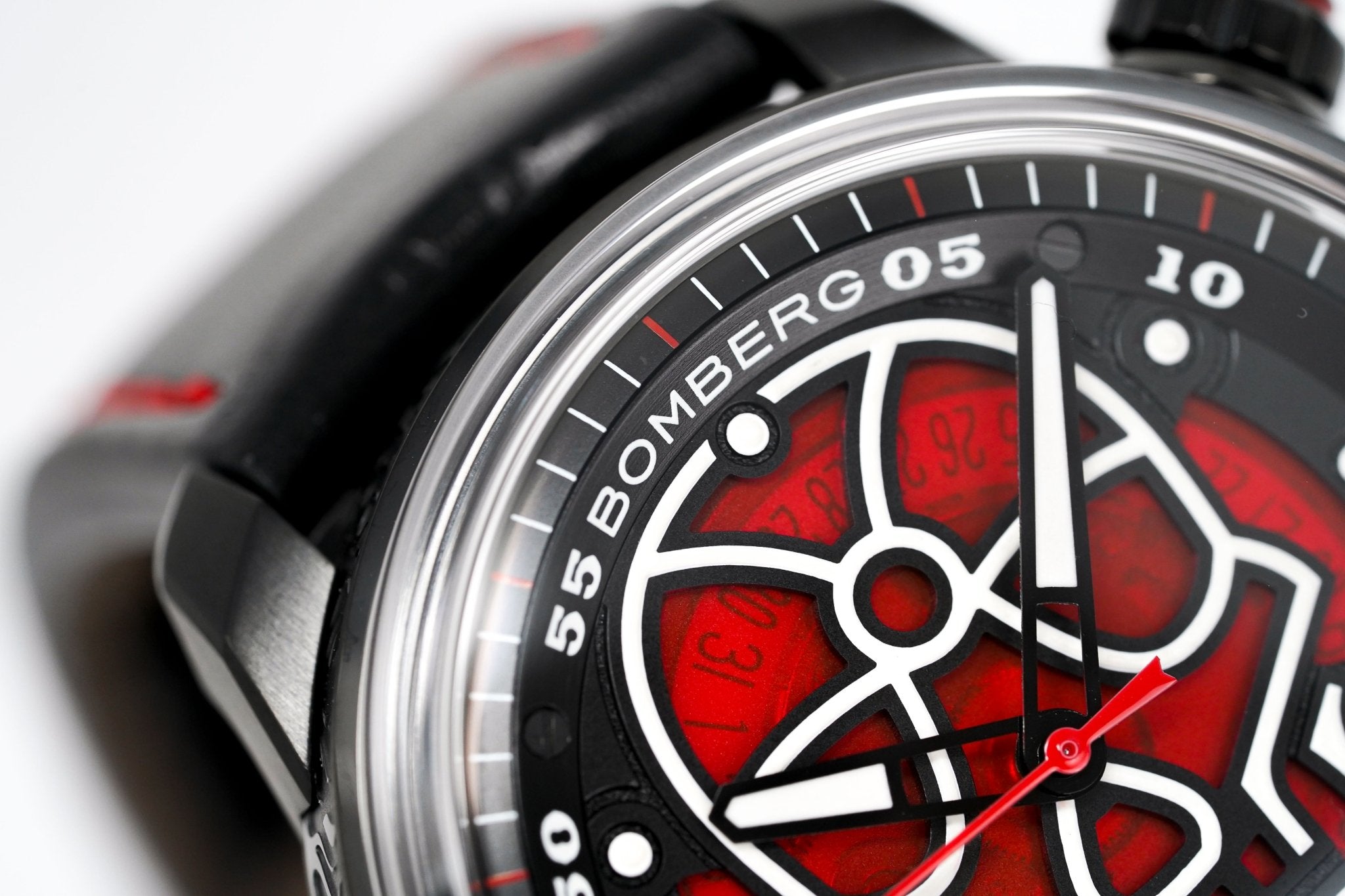 Bomberg Watch BB-01 Automatic Red Skull wholesalehk.shop