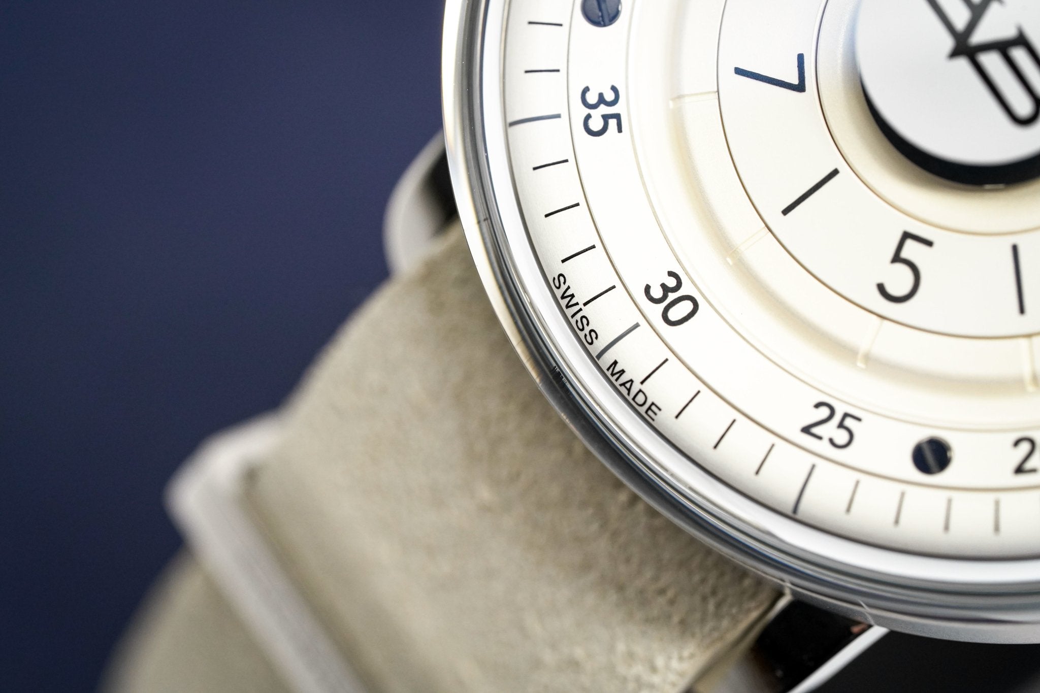 Bomberg Men's Watch BB-01 Ivory wholesalehk.shop