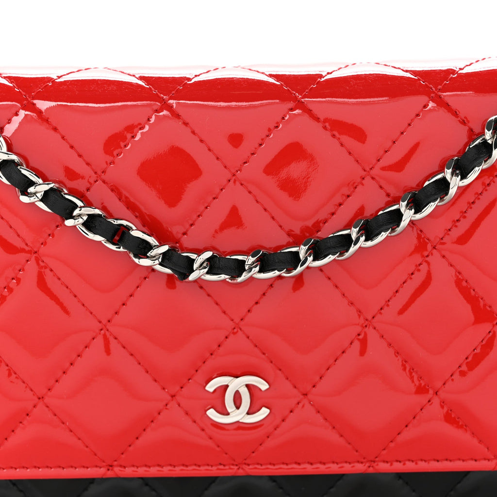 Patent Quilted Bi-Color Wallet On Chain WOC Red Black wholesalehk.shop