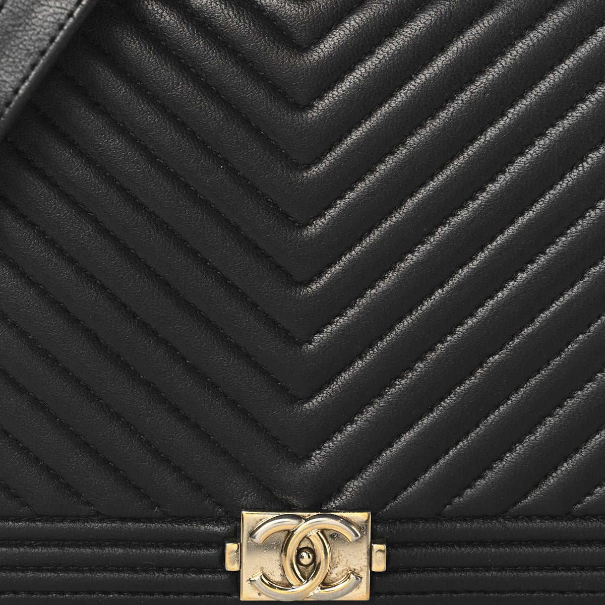 LAmbskin Chevron Boy Wallet On Chain WOC Black wholesalehk.shop