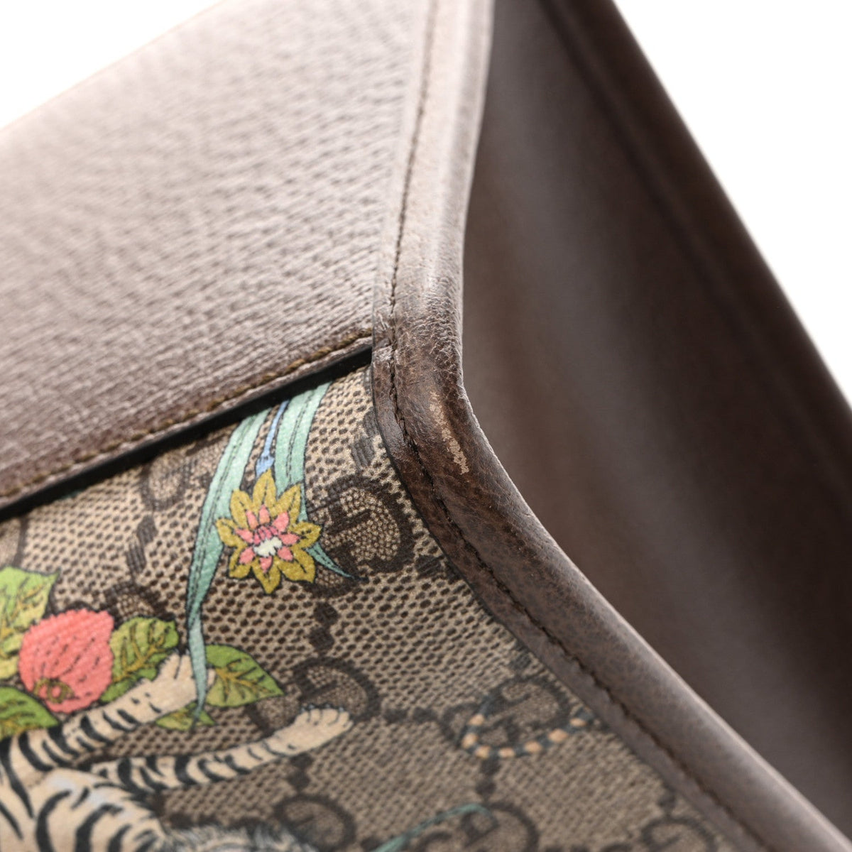 GG Supreme Monogram Tiger Savanah Textured Dollar Calfskin Small Retro Interlocking G Tote Bag Beige Ebony Multicolor New Acero wholesalehk.shop