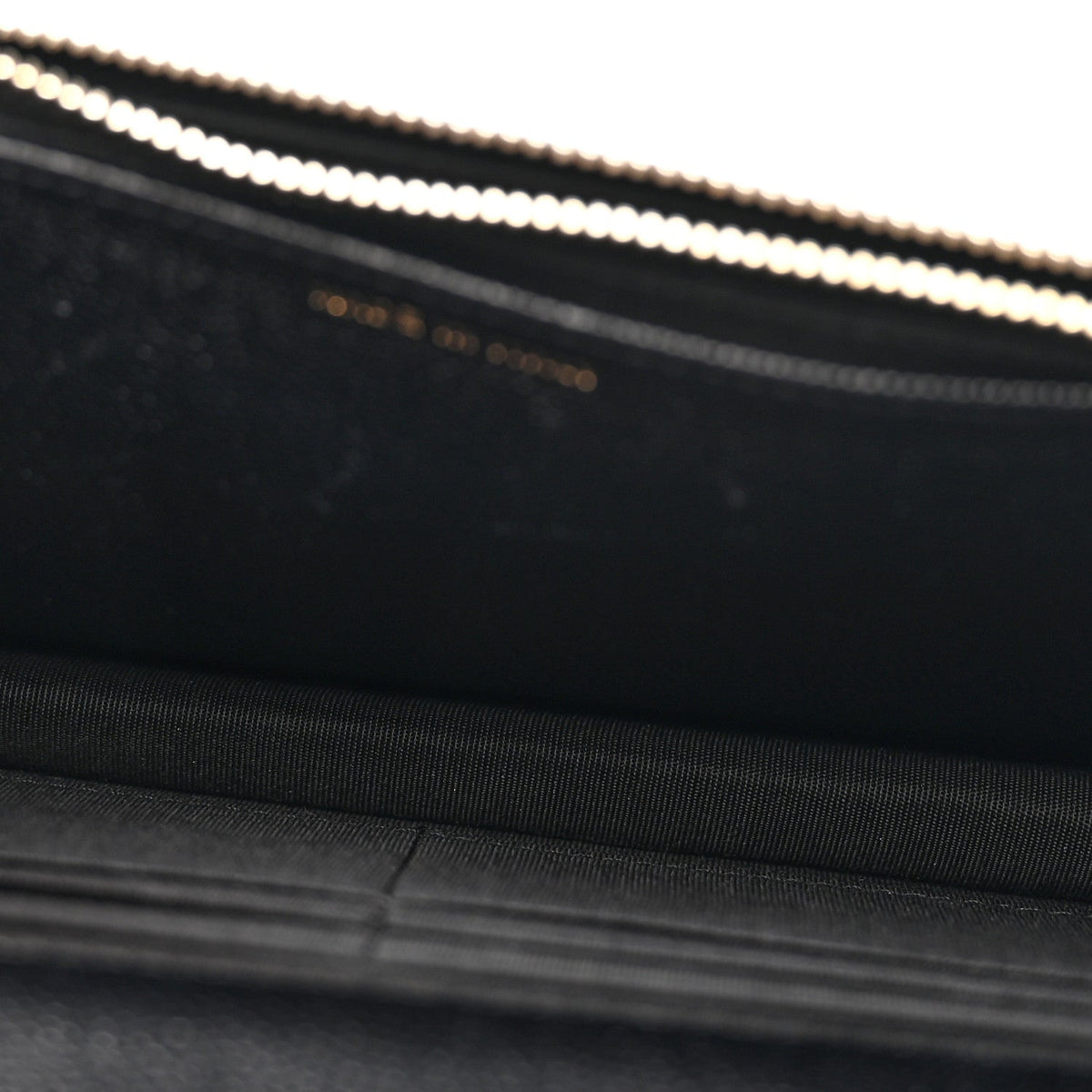 Caviar Quilted Golden Class Wallet On Chain WOC Black wholesalehk.shop