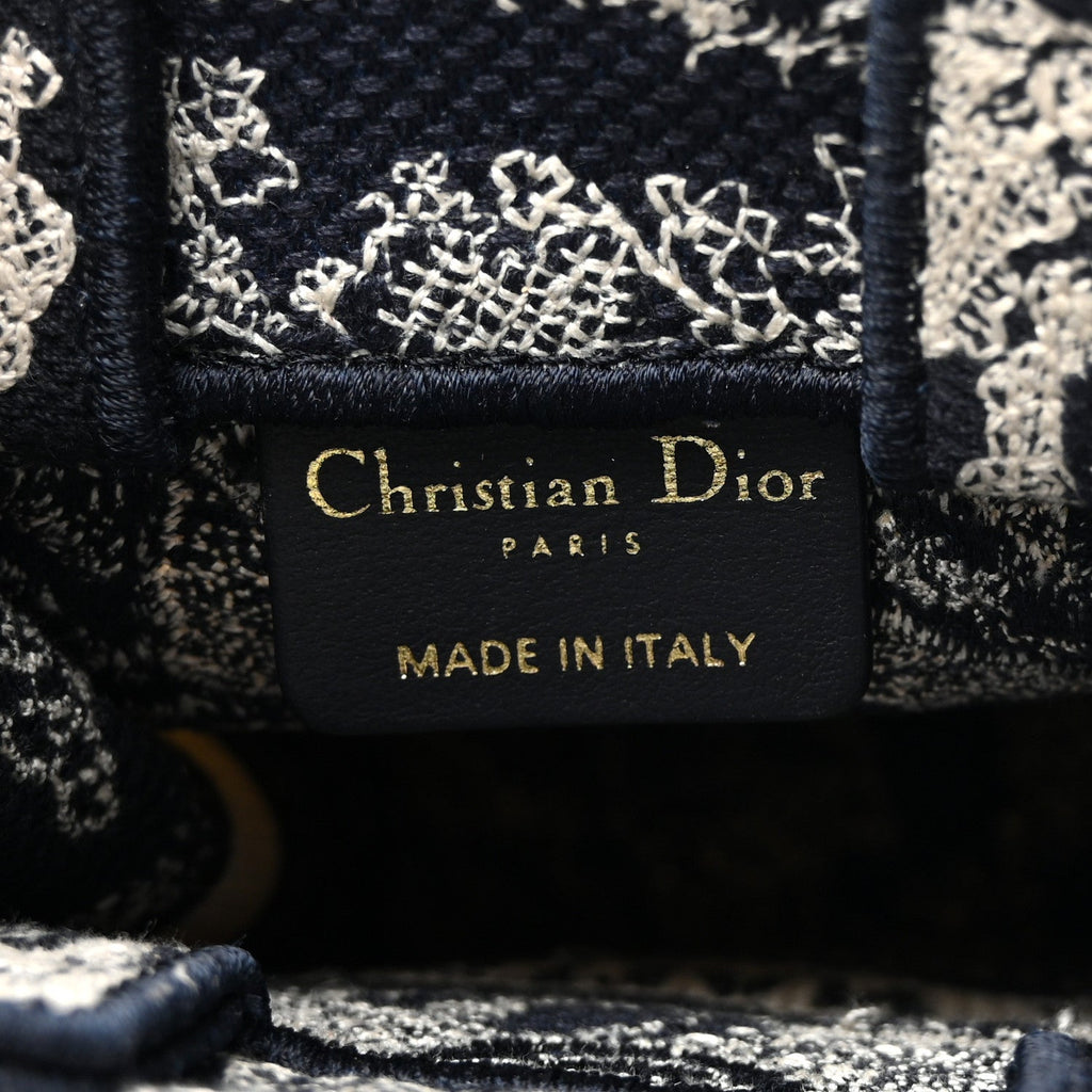 Canvas Toile de Jouy Reverse Embroidered Mini Book Tote Phone Bag Blue £¨ Direct shipment via from wholesalehk.shop