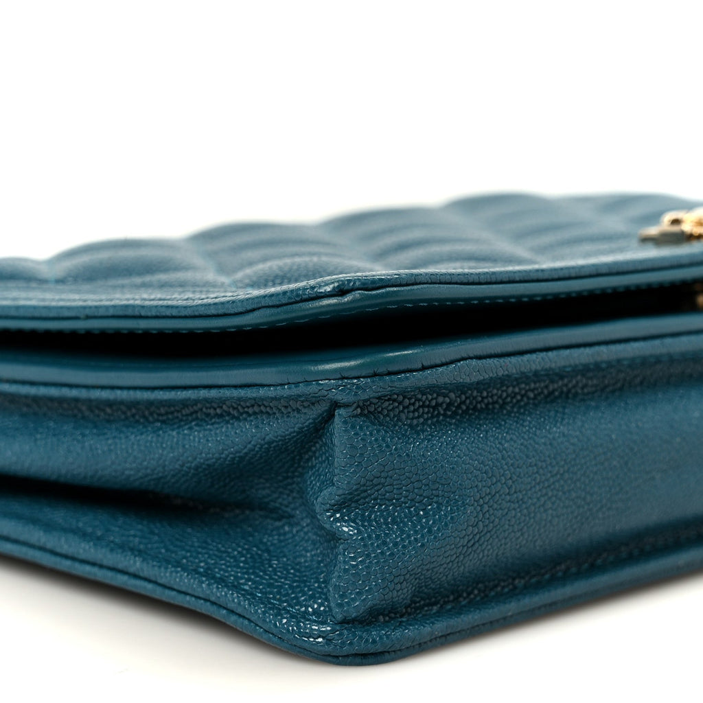 Caviar Quilted Boy Wallet On Chain WOC Blue wholesalehk.shop