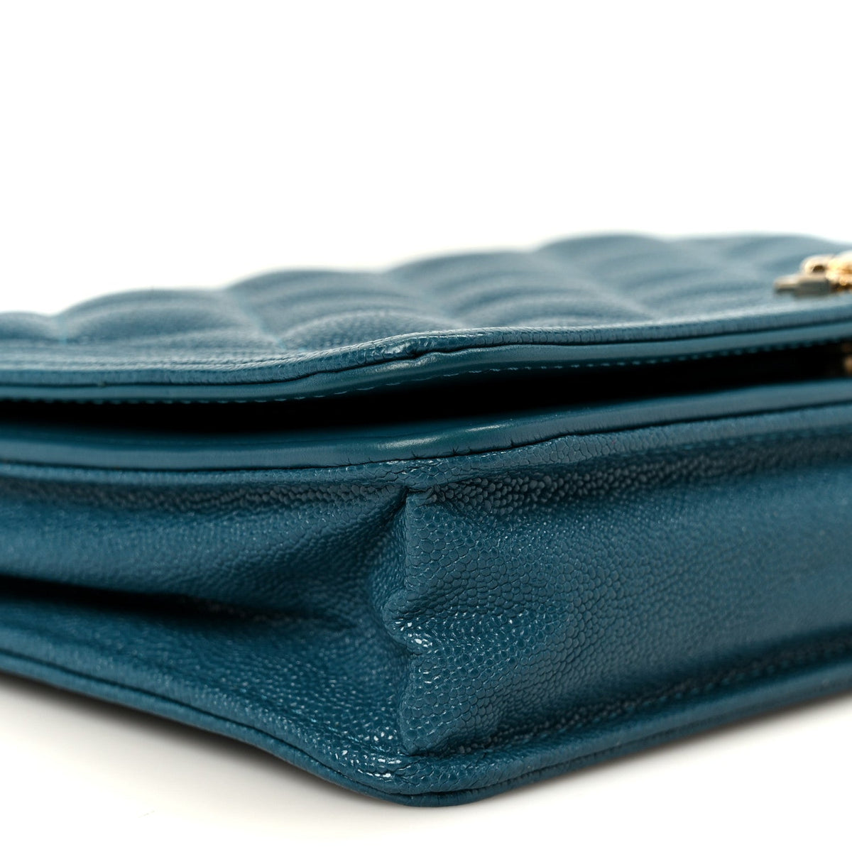 Caviar Quilted Boy Wallet On Chain WOC Blue wholesalehk.shop