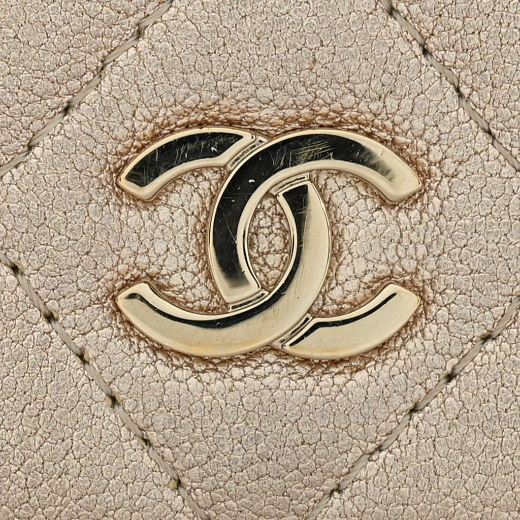 Metallic Lambskin Quilted Mini Wallet On Chain WOC Gold wholesalehk.shop