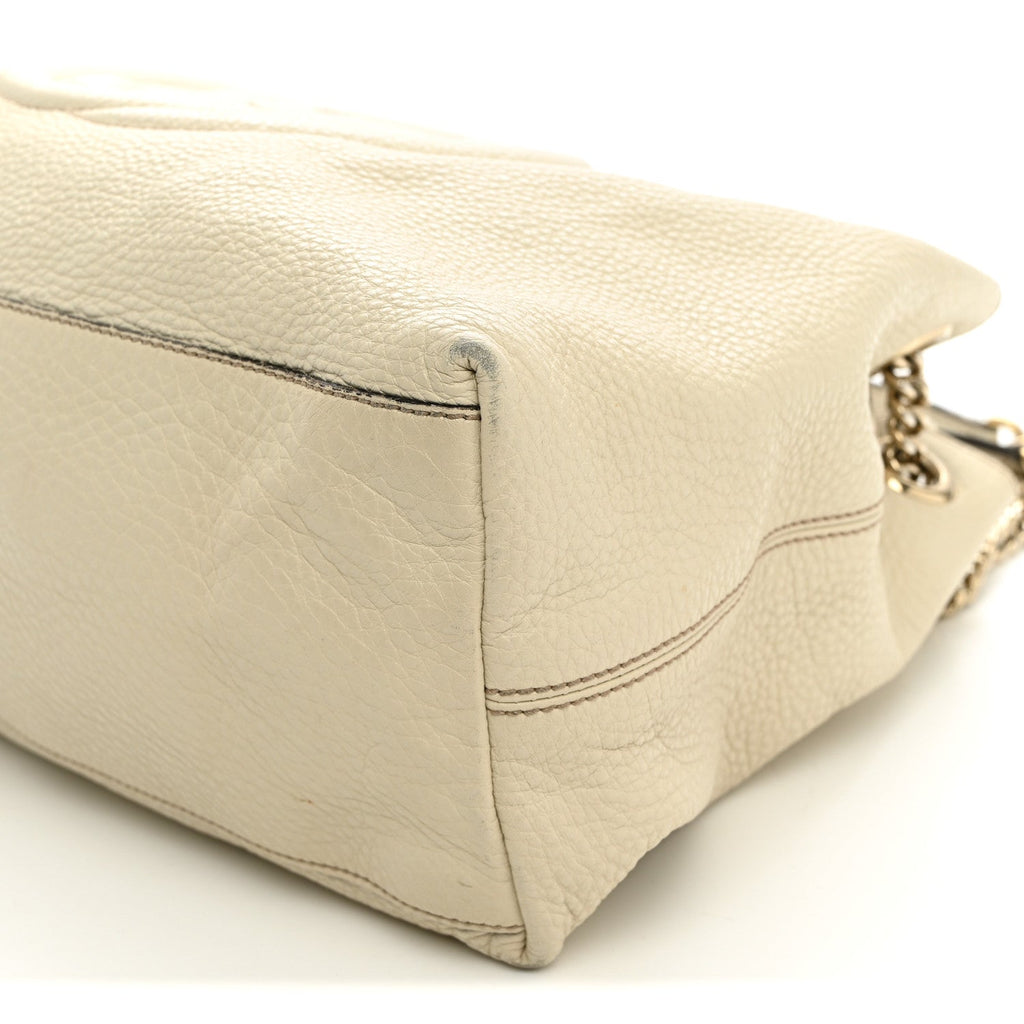 Pebbled Calfskin Medium Soho Chain Shoulder Bag Off White wholesalehk.shop