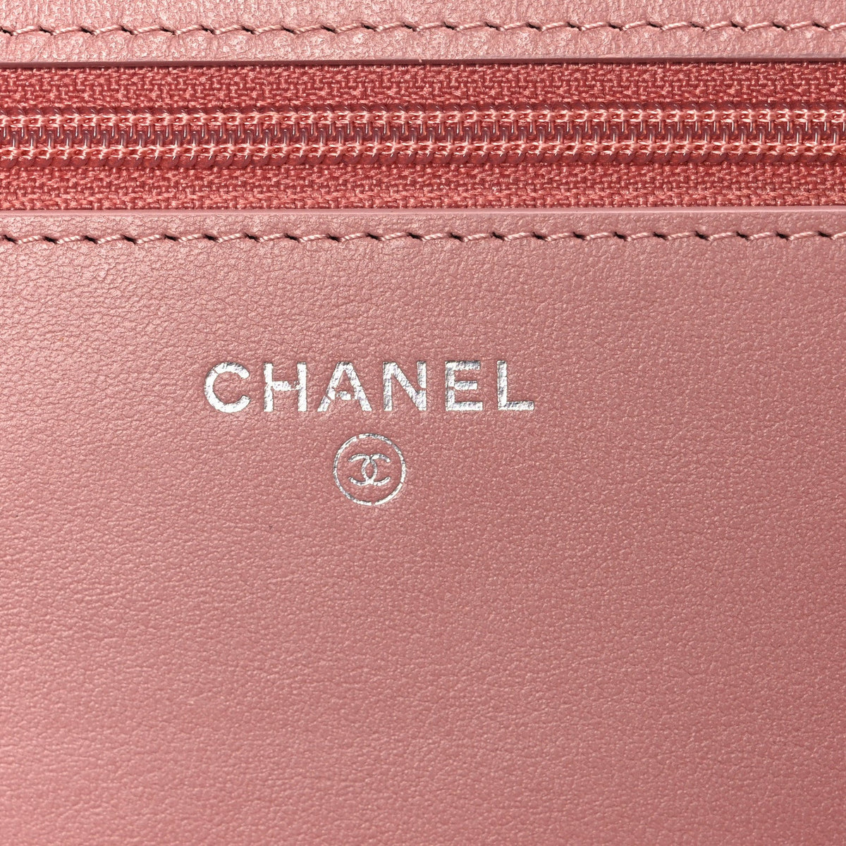 Ombre Patent Calfskin Quilted Wallet on Chain WOC Pink White wholesalehk.shop