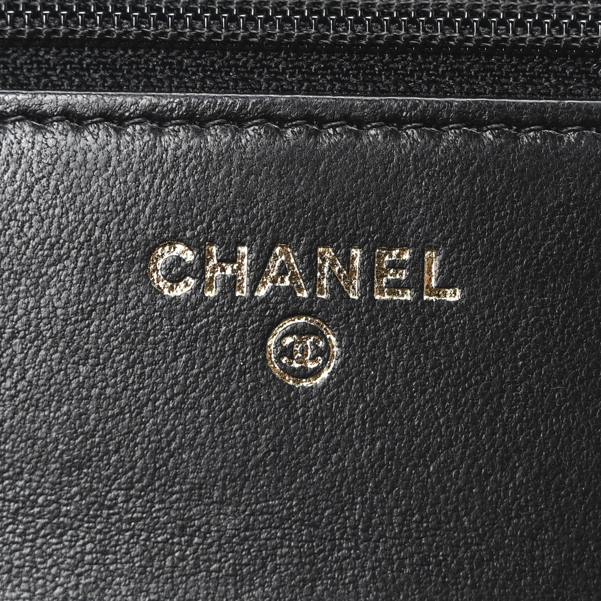 Lambskin Quilted Golden Class Wallet on Chain WOC Black wholesalehk.shop