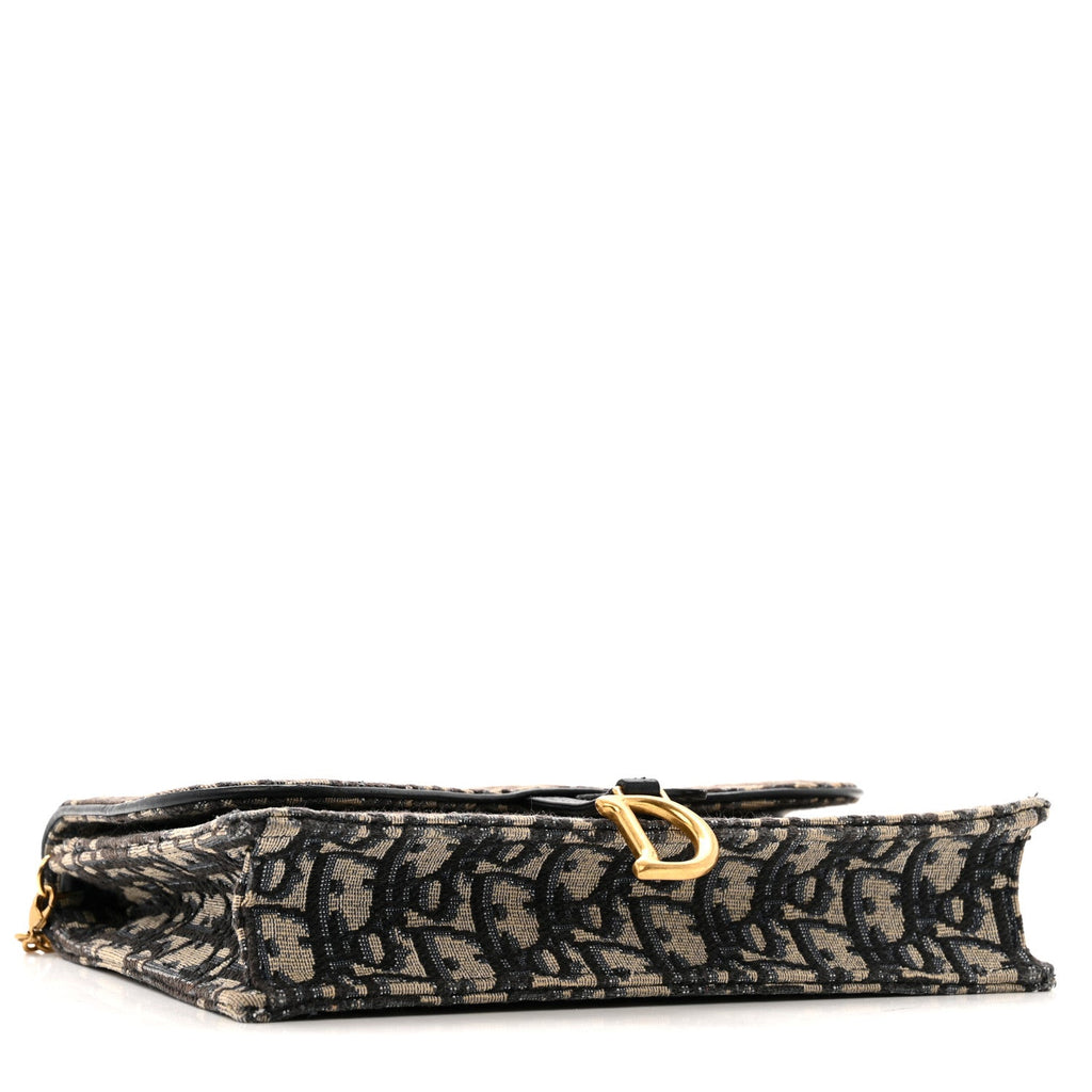 Oblique Saddle Chain Pouch Blue wholesalehk.shop