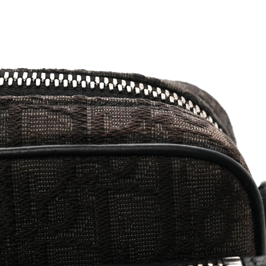 Oblique Saddle Triple Pouch Black wholesalehk.shop