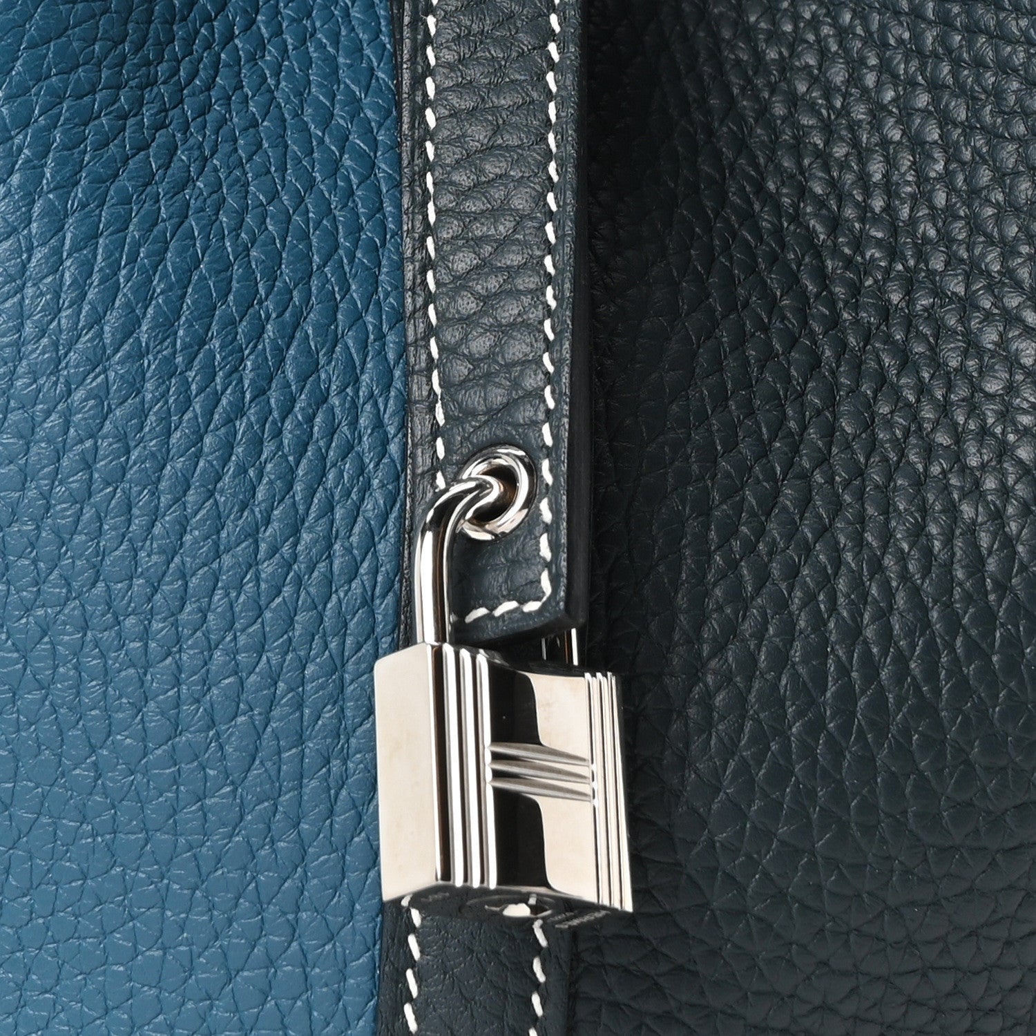 Taurillon Clemence Casaque Picotin Lock 22 MM Vert Bosphore Deep Bleu £¨ Direct shipment via from wholesalehk.shop