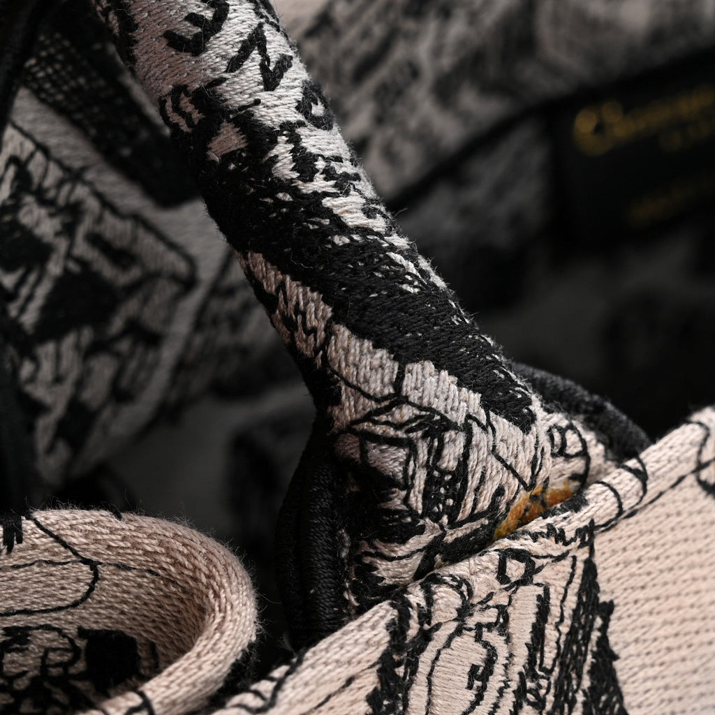 Canvas Embroidered Medium Plan De Paris Book Tote Grey Black £¨ Direct shipment via from wholesalehk.shop