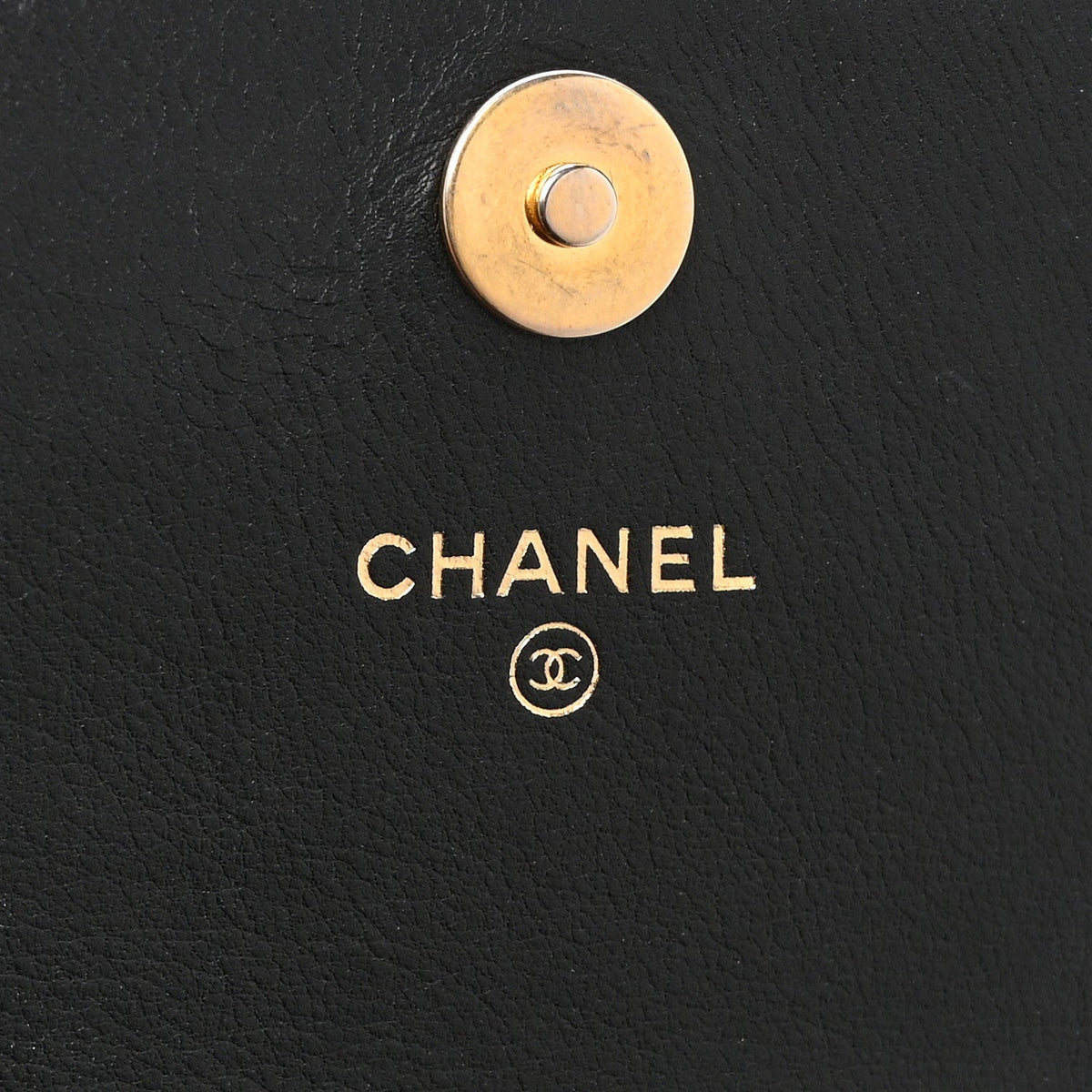 Calfskin Quilted Enchained Wallet On Chain WOC Black wholesalehk.shop