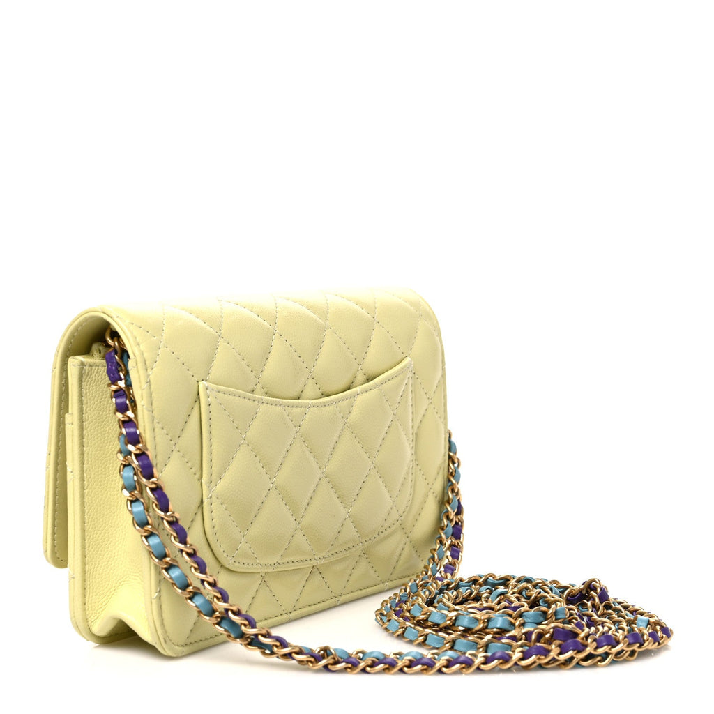 Caviar Quilted CC Turn Lock Wallet On Chain WOC Light Green wholesalehk.shop