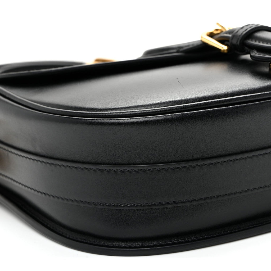 Box Calfskin Medium Bobby Flap Black wholesalehk.shop