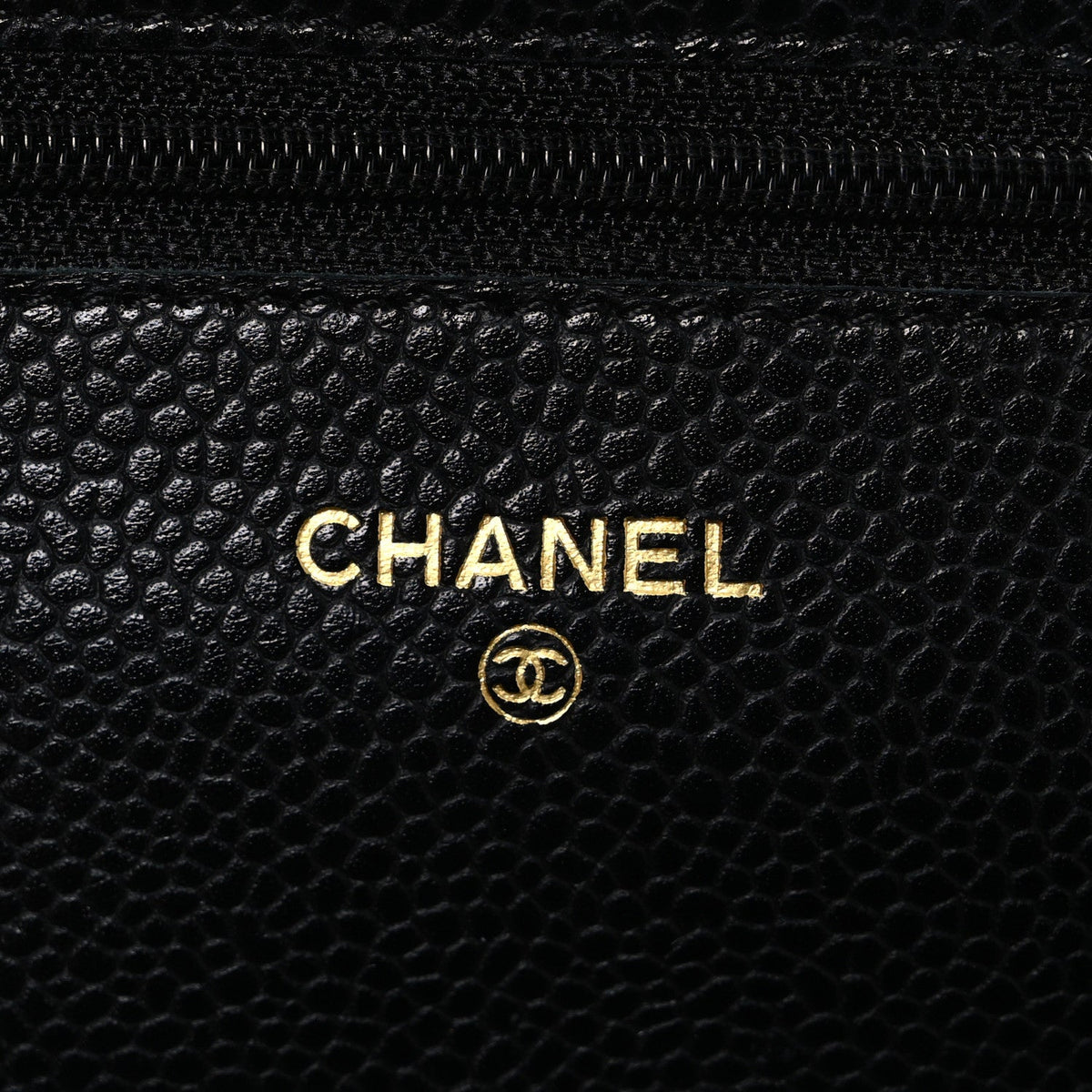 Caviar Quilted Wallet on Chain WOC Black wholesalehk.shop
