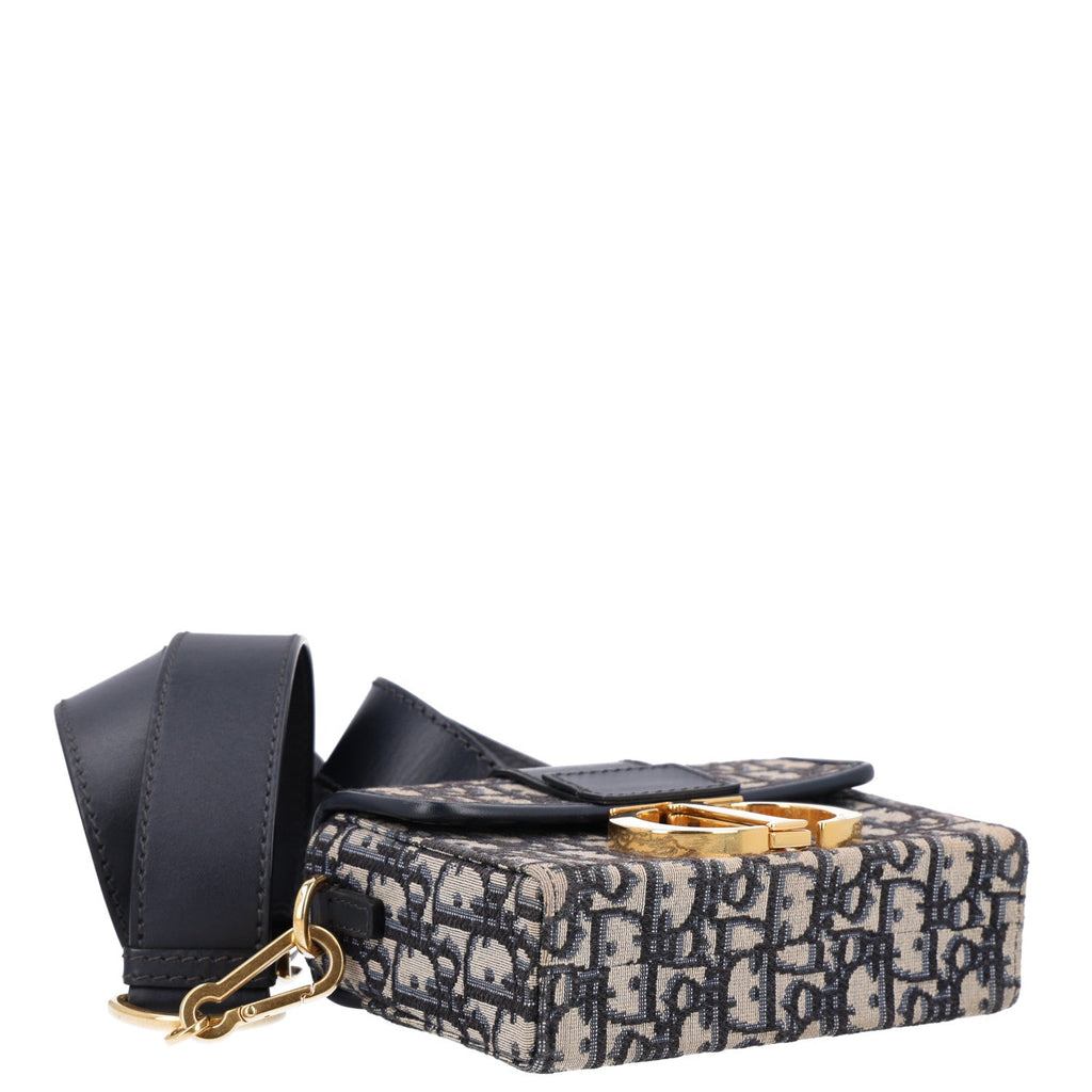 Oblique 30 Montaigne Box Bag Blue wholesalehk.shop