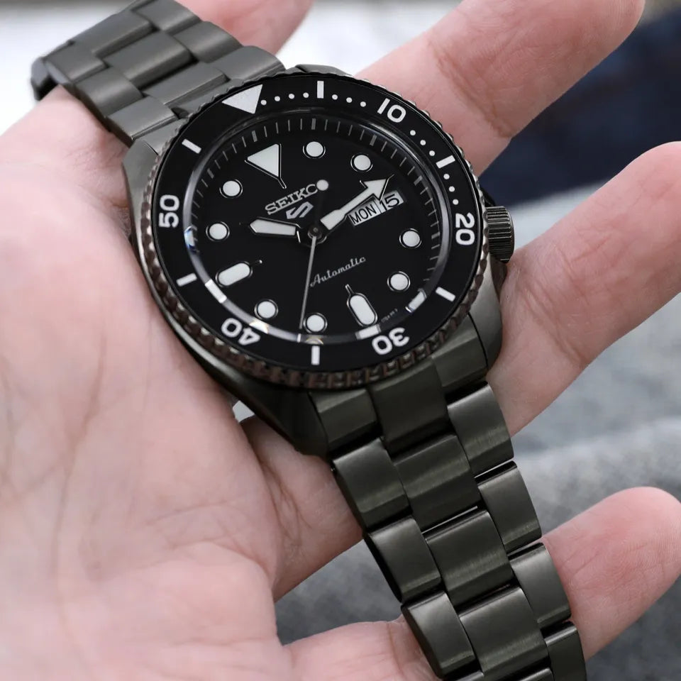 Seiko 5 Sports Automatic Black Dial Black Steel Strap Watch For Men - SRPD65K1 wholesalehk.shop