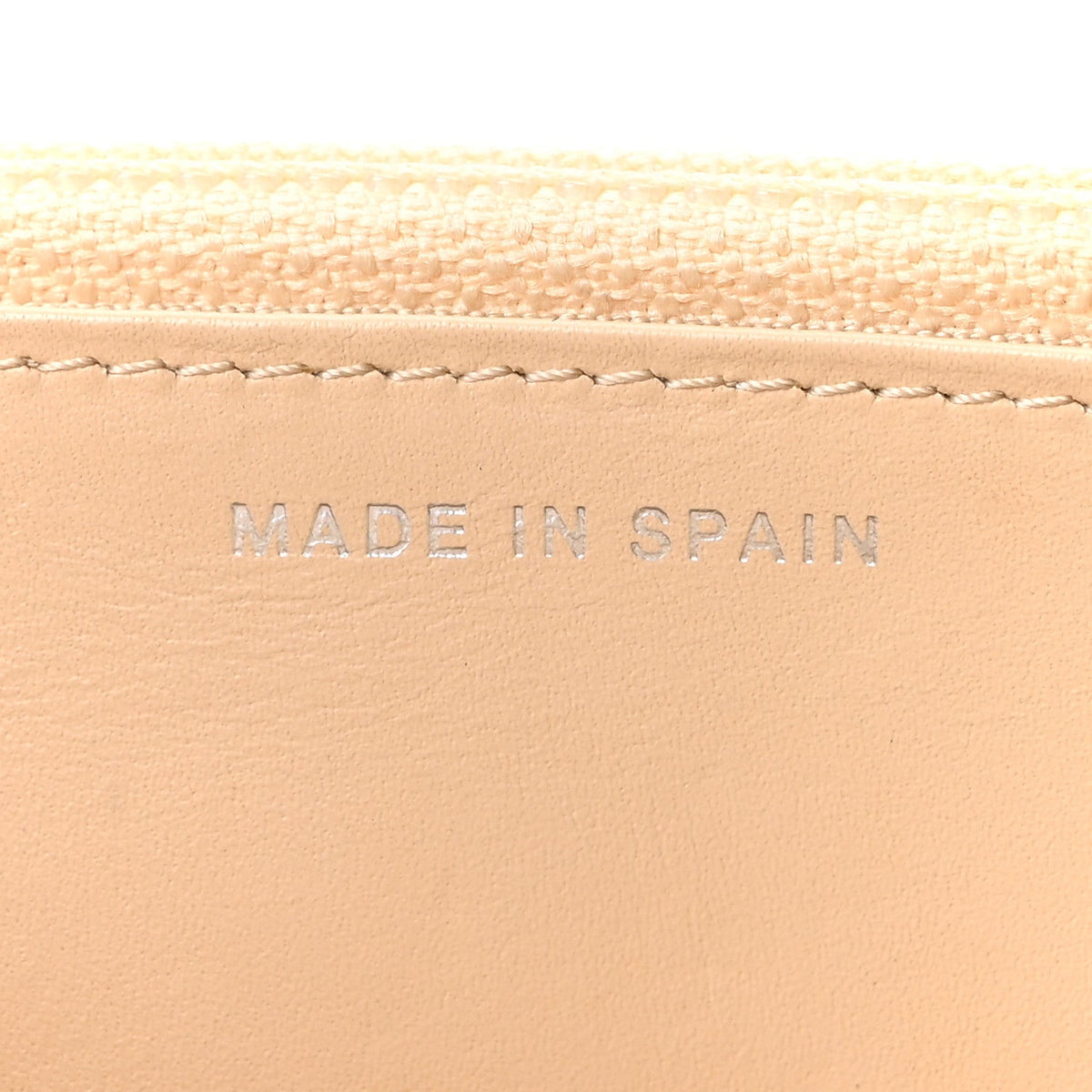 Caviar Quilted Wallet on Chain WOC Beige Clair wholesalehk.shop