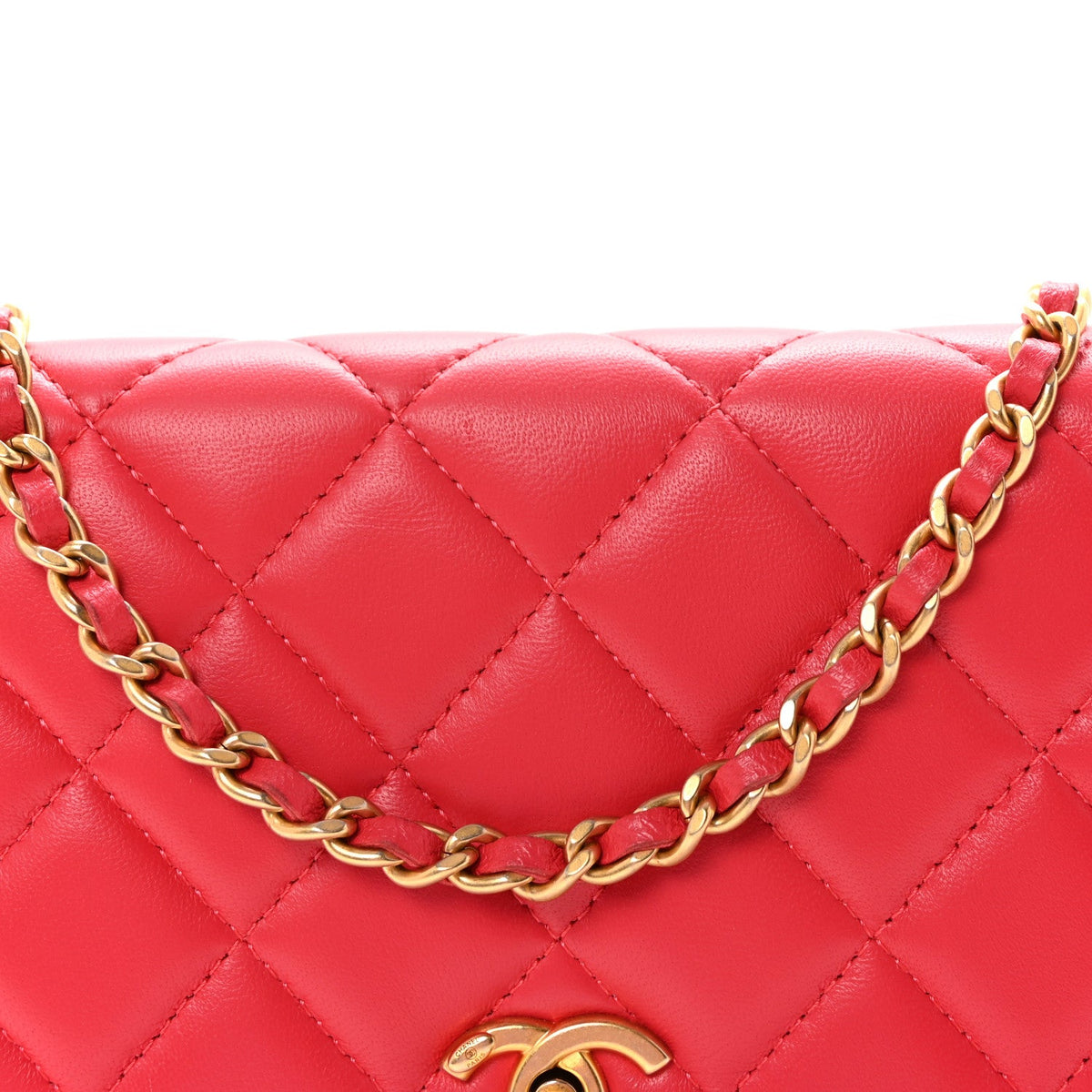 Lambskin Quilted CC Pearl Crush Wallet on Chain WOC Red wholesalehk.shop