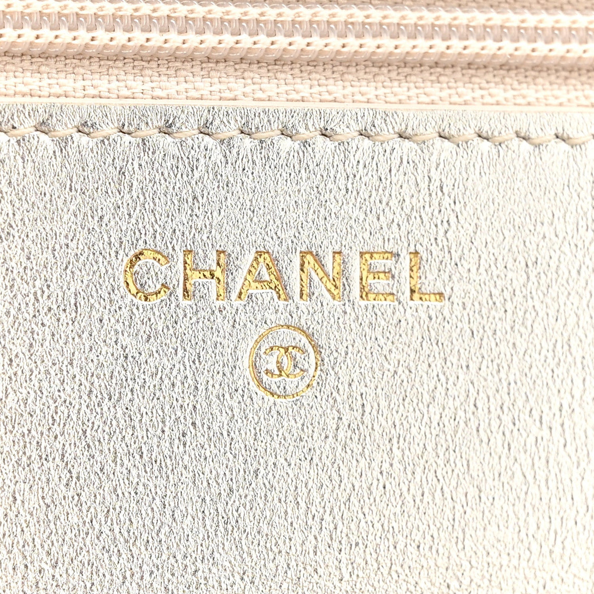 Gradient Metallic Lambskin Quilted Like A Wallet Wallet On Chain WOC Gold Pink wholesalehk.shop