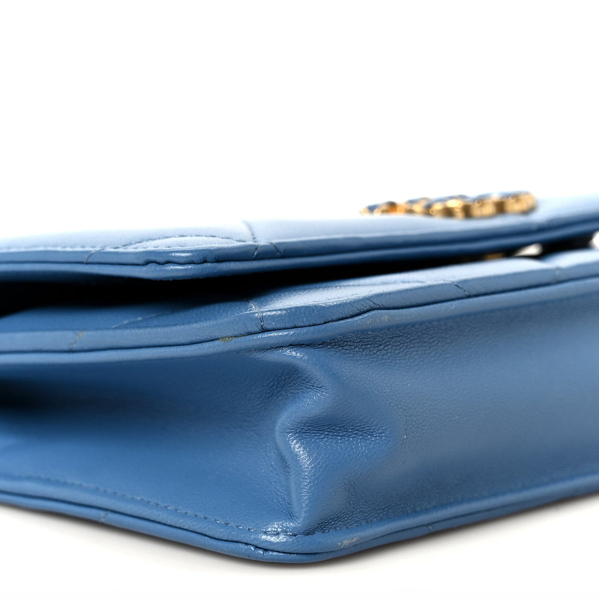 Lambskin Quilted Chanel 19 Wallet On Chain WOC Blue wholesalehk.shop