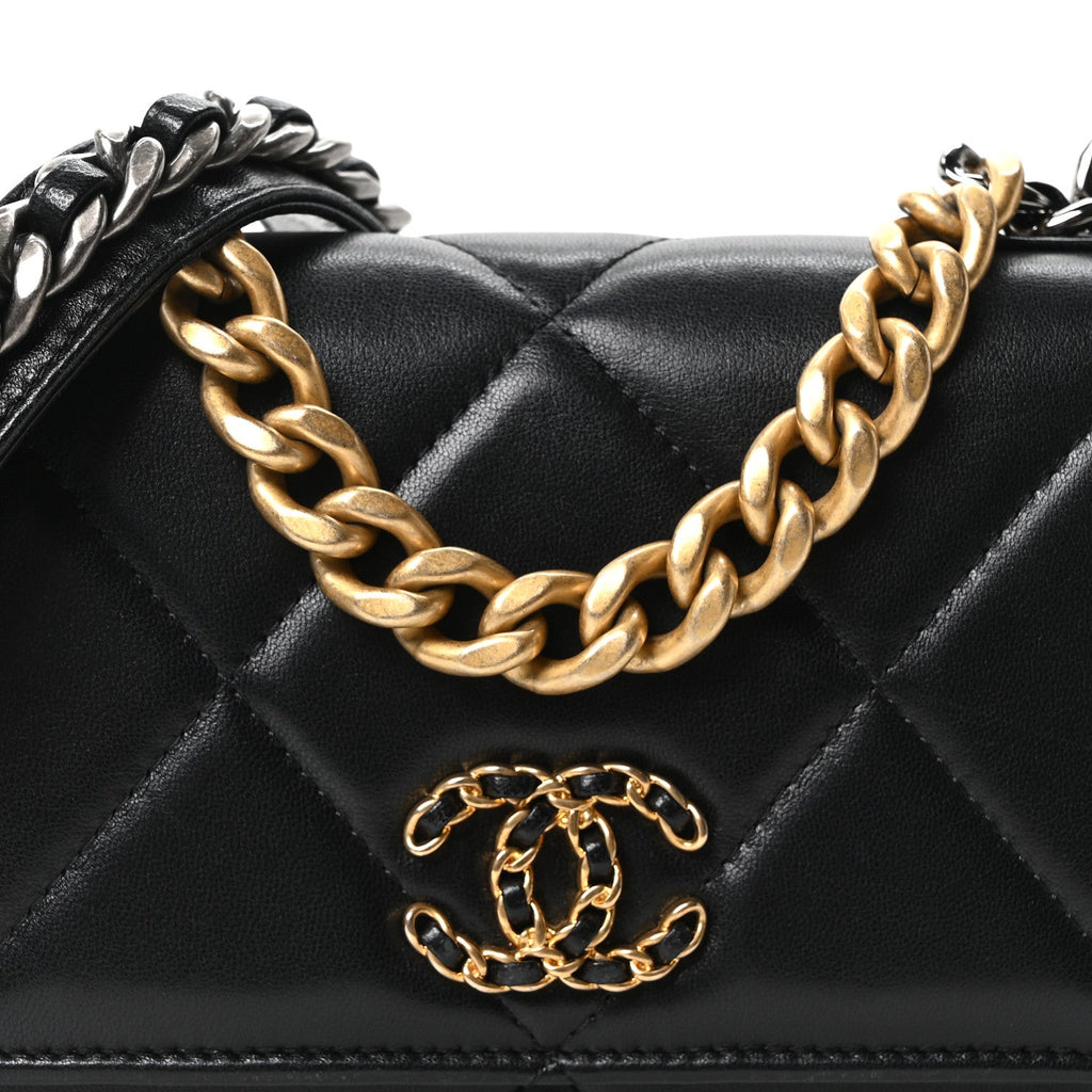 Lambskin Quilted Chanel 19 Wallet On Chain WOC Black wholesalehk.shop