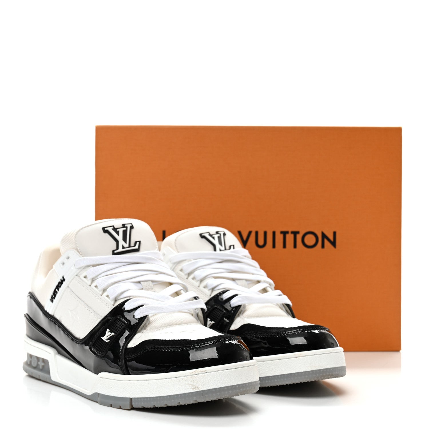 Calfskin Patent Mens LV Trainer Sneakers 9 White Black £¨ Direct shipment via from wholesalehk.shop