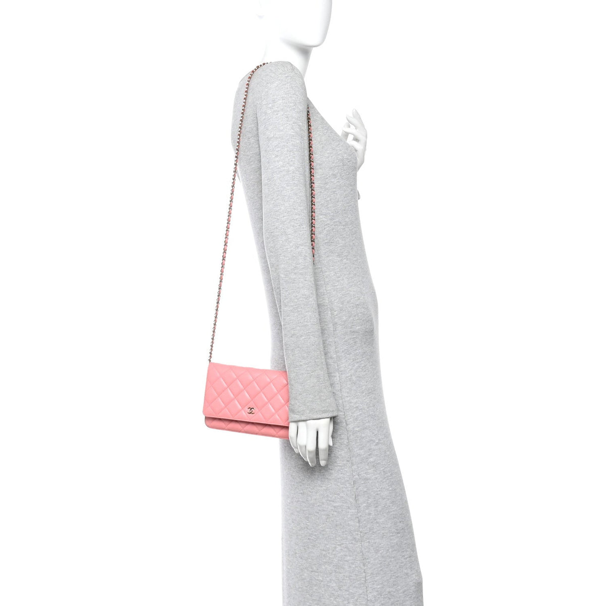 Caviar Quilted Wallet on Chain WOC Pink wholesalehk.shop