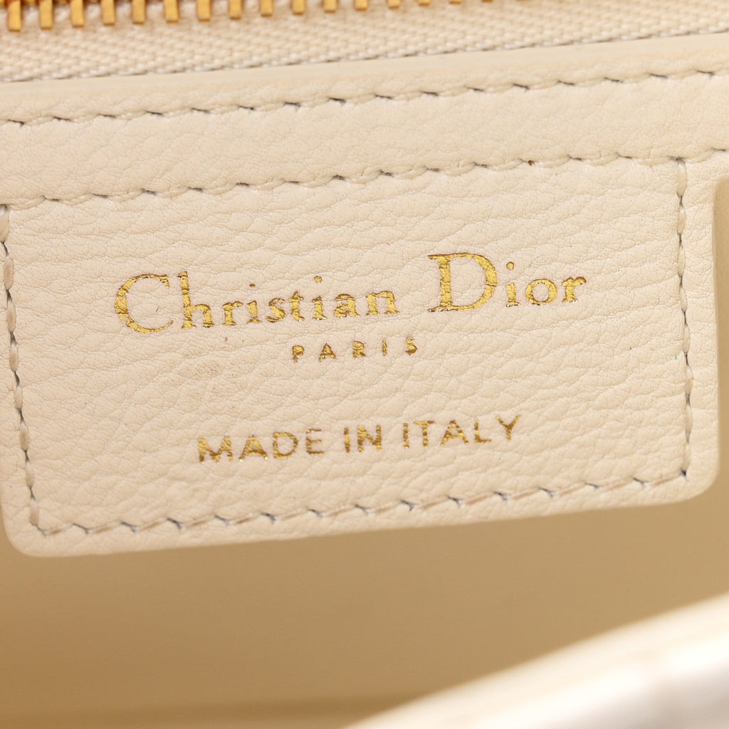 Supple Calfskin Cannage Medium Caro Bag Ivory wholesalehk.shop