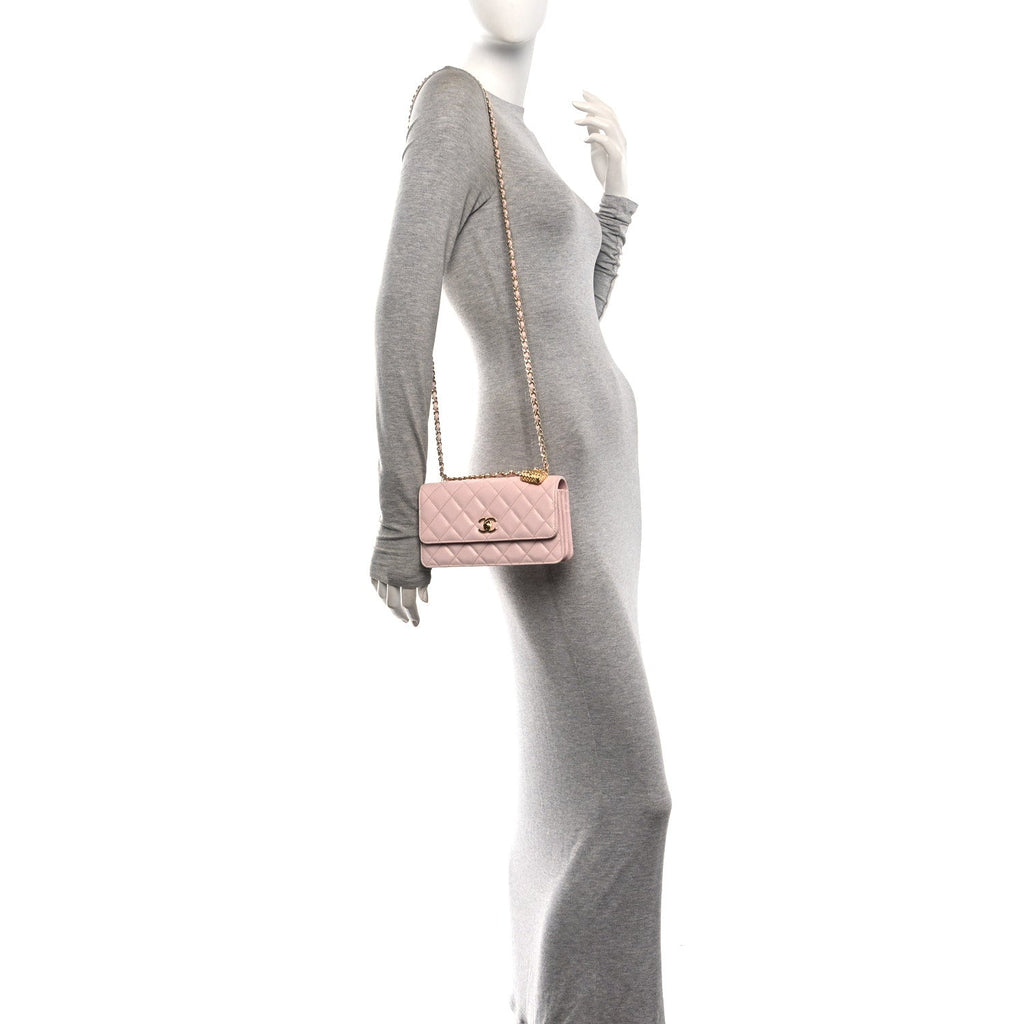 Shiny Caviar Quilted Flap Charm Wallet On Chain WOC Light Pink wholesalehk.shop