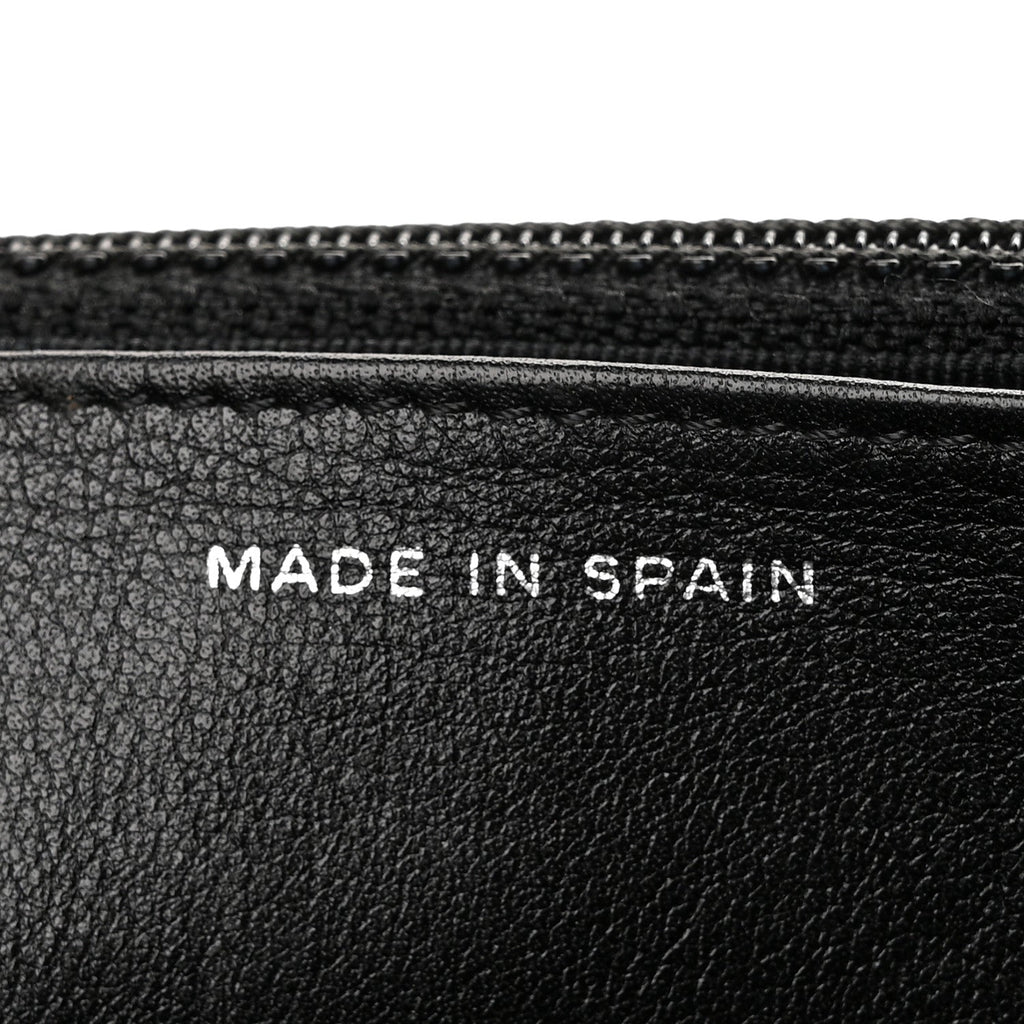 Patent Quilted Wallet On Chain WOC Black wholesalehk.shop