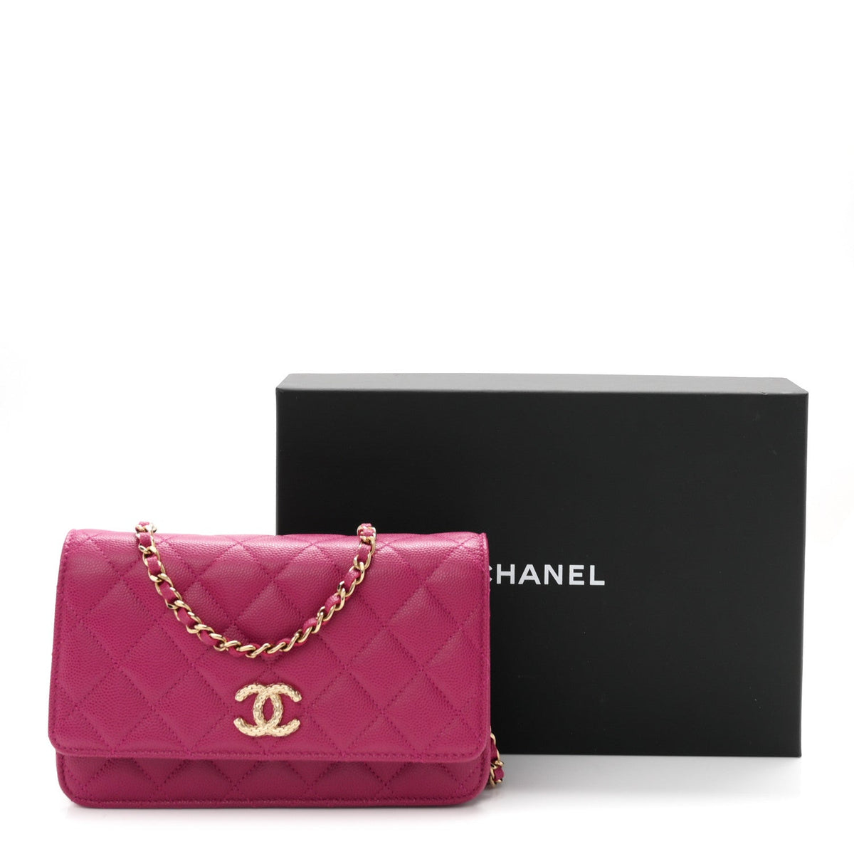 Caviar Quilted Chain Embossed CC Wallet On Chain WOC Fuchsia wholesalehk.shop