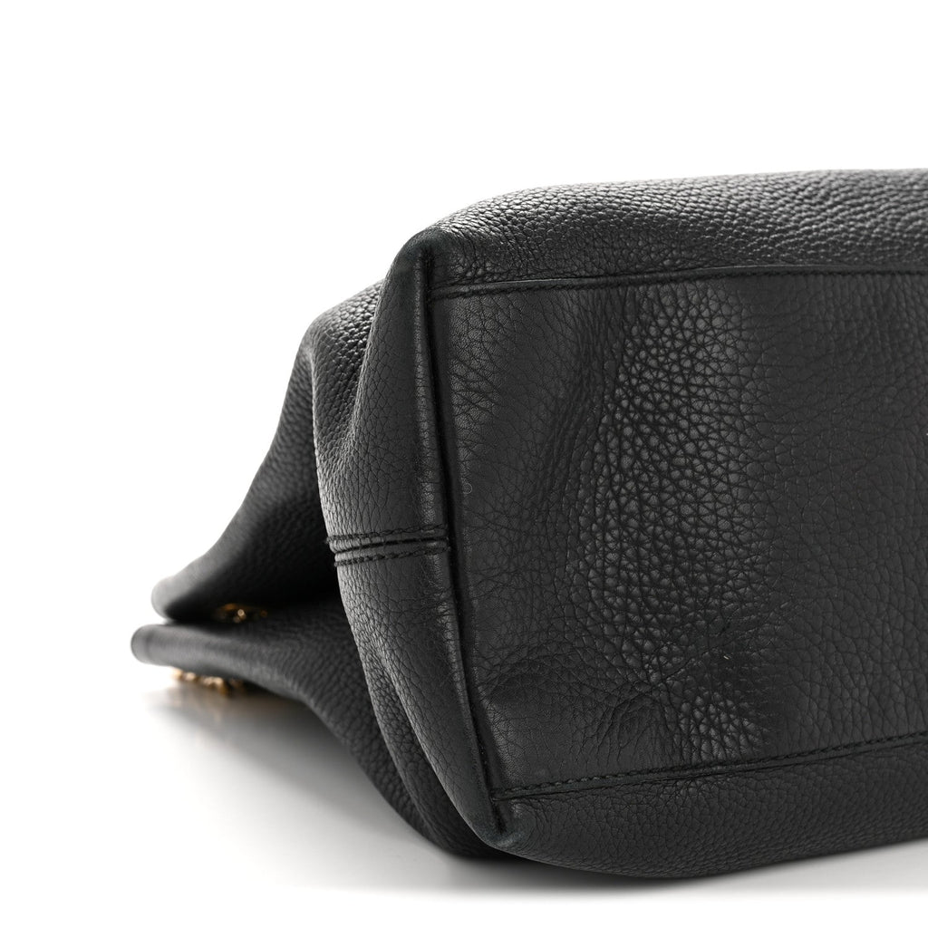 Pebbled Calfskin Medium Soho Chain Shoulder Bag Black wholesalehk.shop