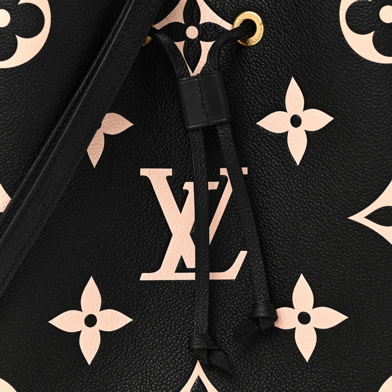 Empreinte Monogram Giant Neonoe MM Black Beige £¨ Direct shipment via from wholesalehk.shop