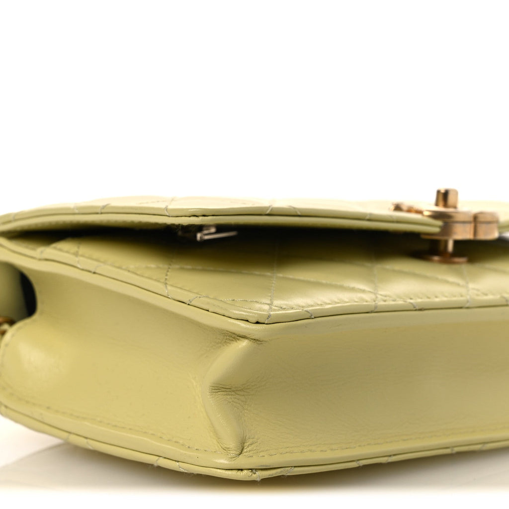 Calfskin Quilted Perfect Fit Wallet On Chain WOC Yellow wholesalehk.shop