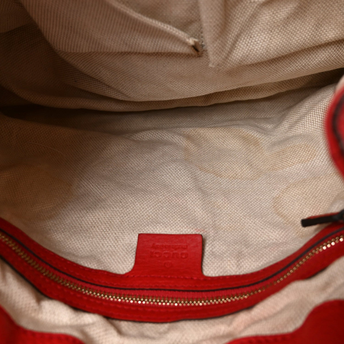 Pebbled Calfskin Medium Soho Chain Shoulder Bag Tabasco Red wholesalehk.shop