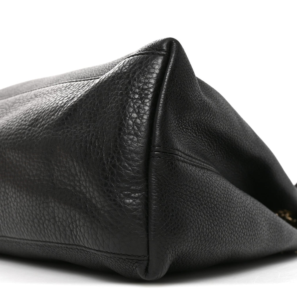 Pebbled Calfskin Medium Soho Chain Shoulder Bag Black wholesalehk.shop
