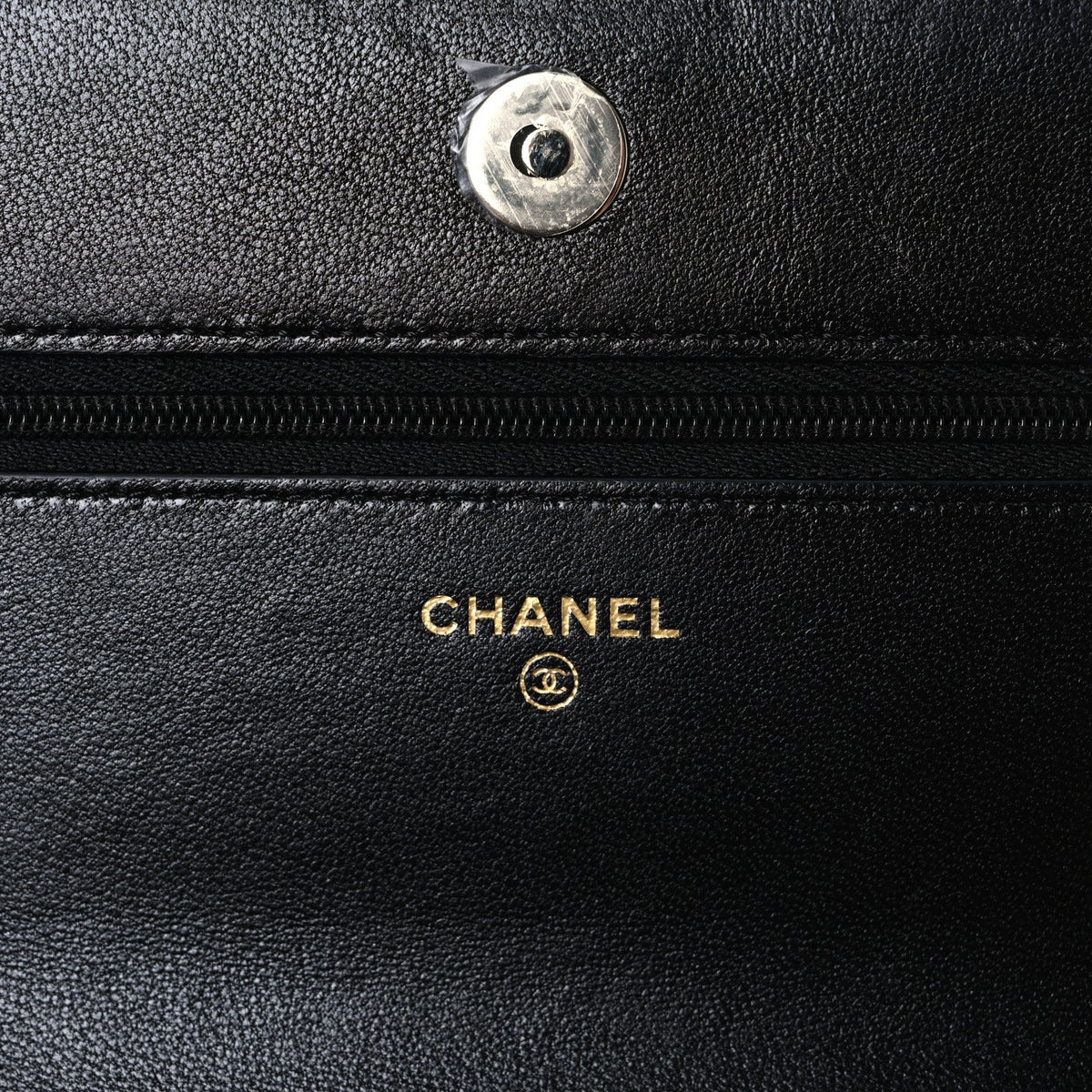 Lambskin Quilted Crystal CC Wallet On Chain WOC Black wholesalehk.shop
