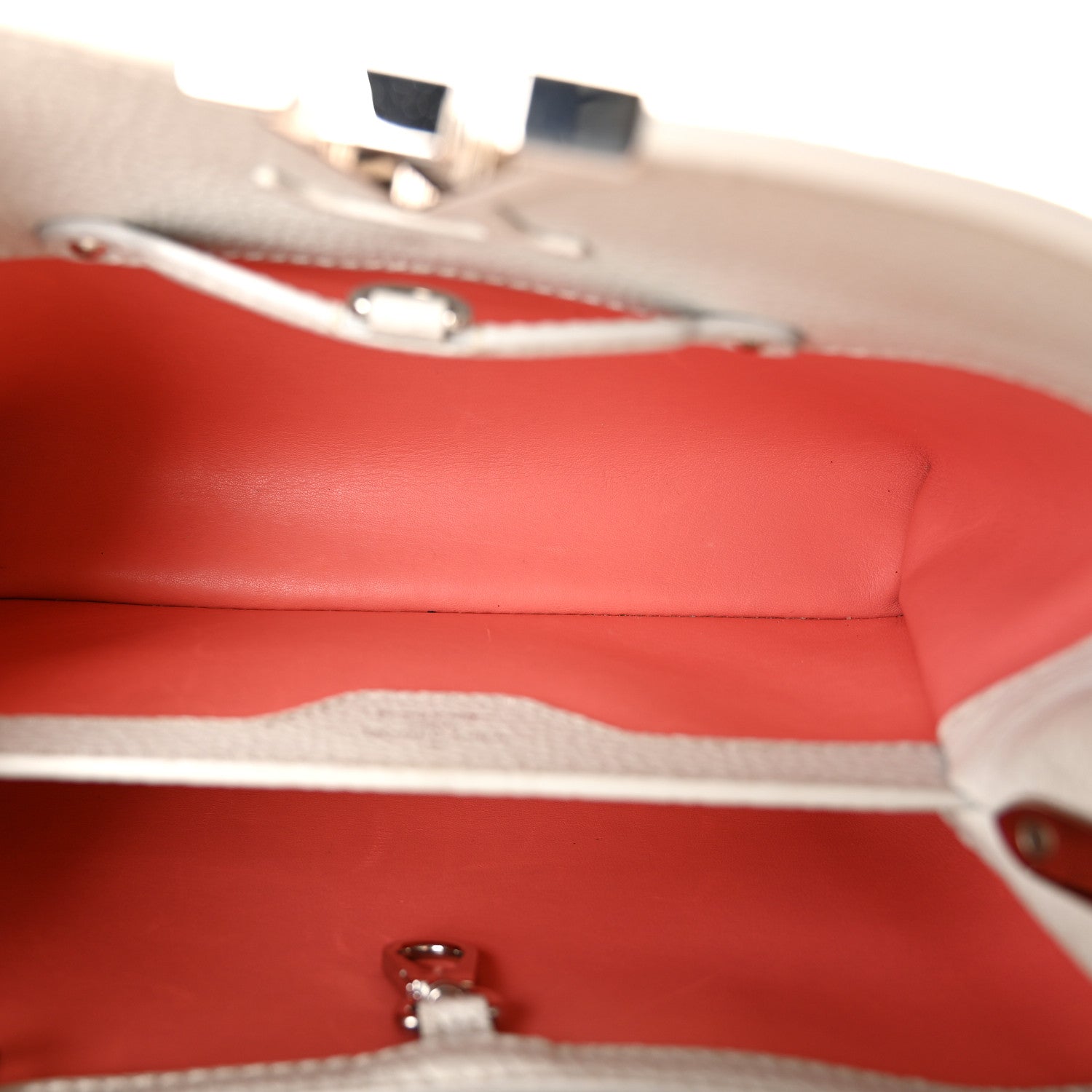 Taurillon Gradient Cloudy Capucines BB Corail £¨ Direct shipment via from wholesalehk.shop