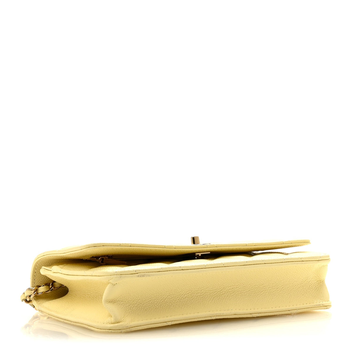 Caviar Quilted CC Turn Lock Wallet On Chain WOC Light Yellow wholesalehk.shop