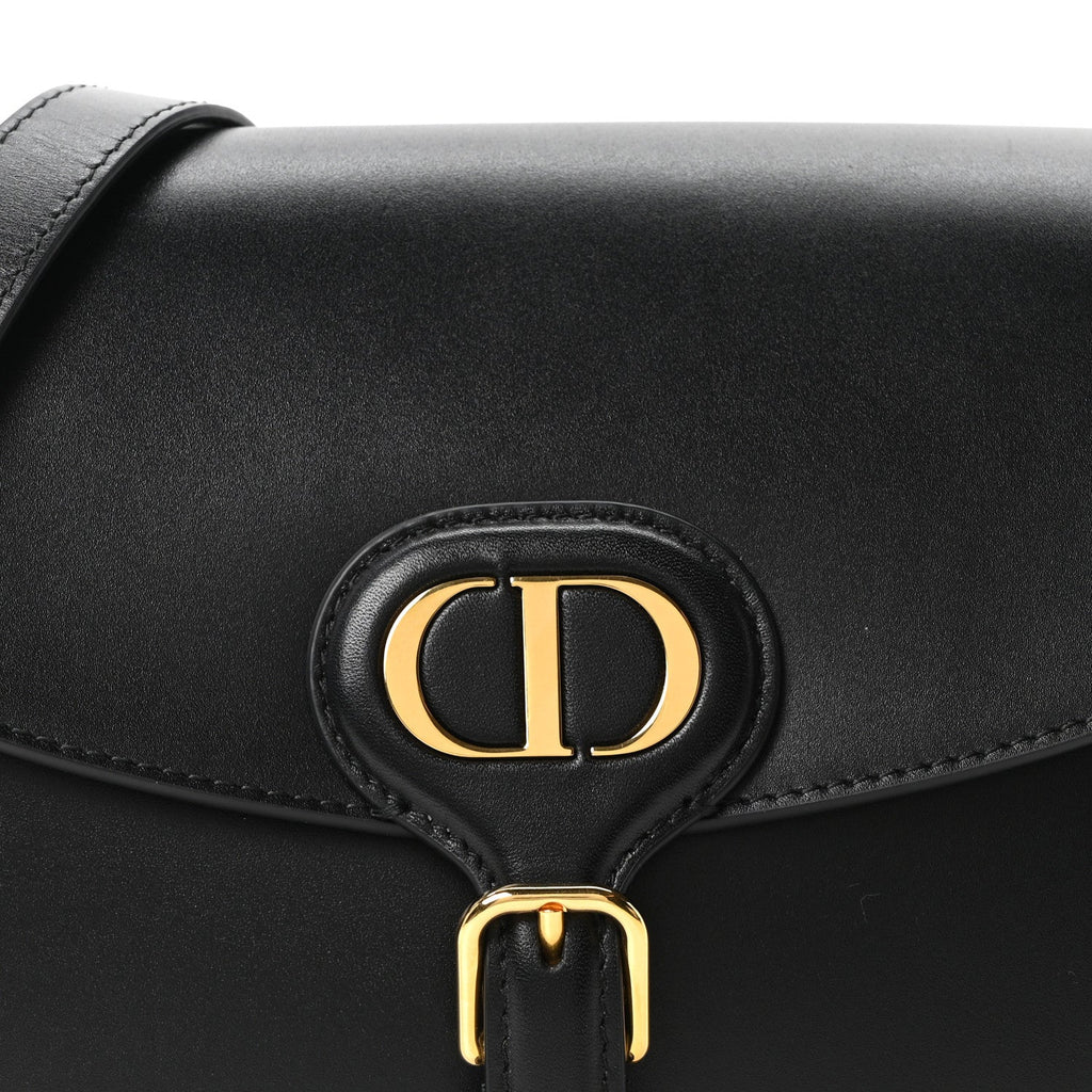 Box Calfskin Medium Bobby Flap Black wholesalehk.shop