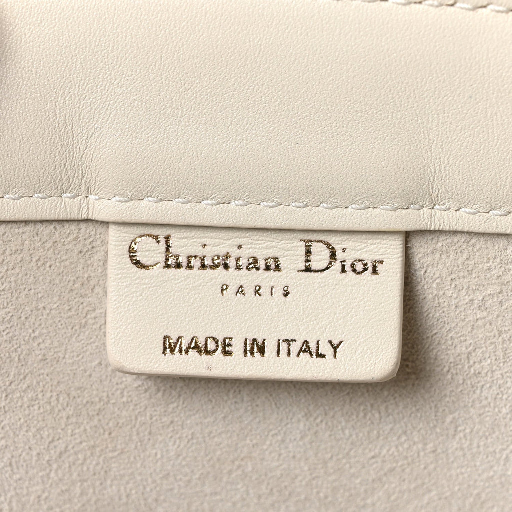 Calfskin Embossed Medium Book Tote Ivory Tote Ivory £¨ Direct shipment via from wholesalehk.shop