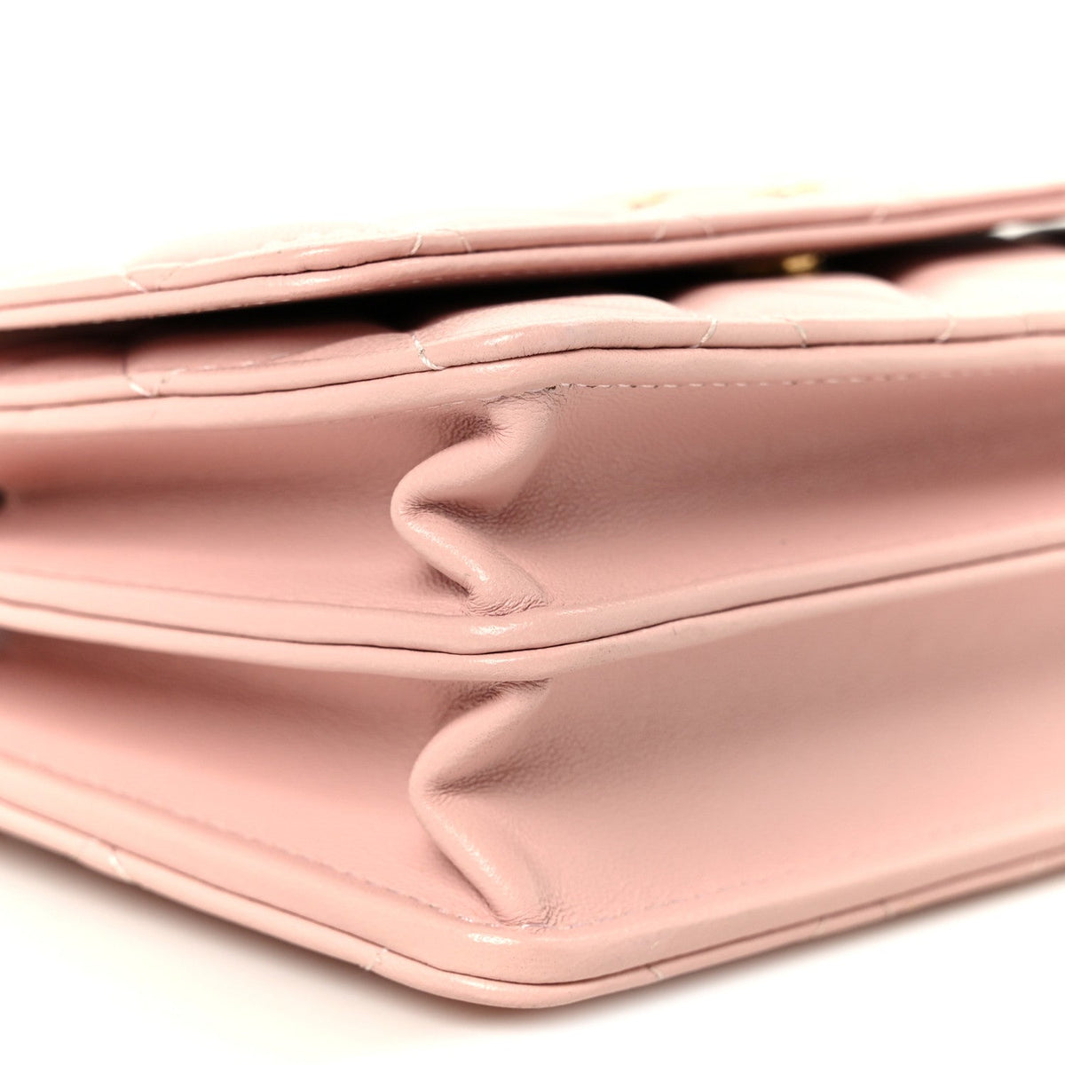 Lambskin Quilted CC Pearl Enamel Clutch on Chain WOC Light Pink wholesalehk.shop