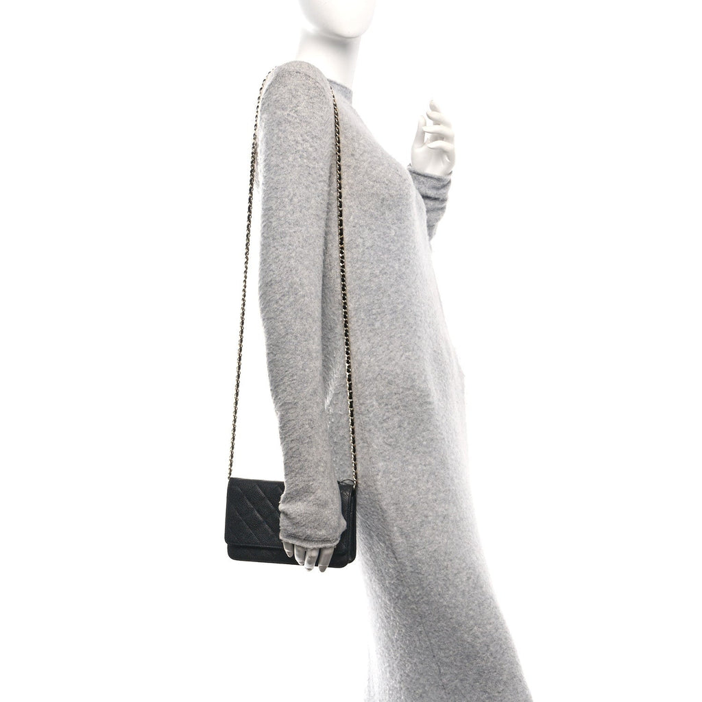 Caviar Quilted Wallet on Chain WOC Black wholesalehk.shop