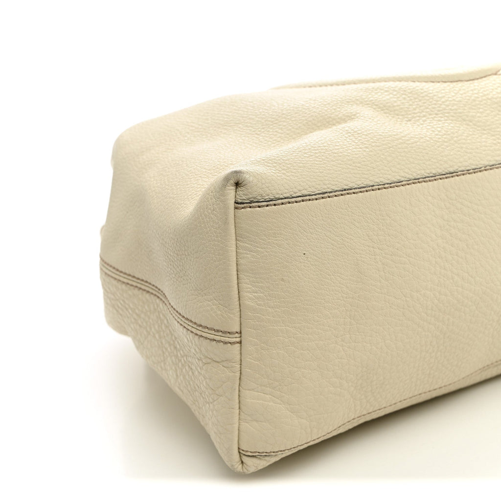 Pebbled Calfskin Medium Soho Chain Shoulder Bag Off White wholesalehk.shop