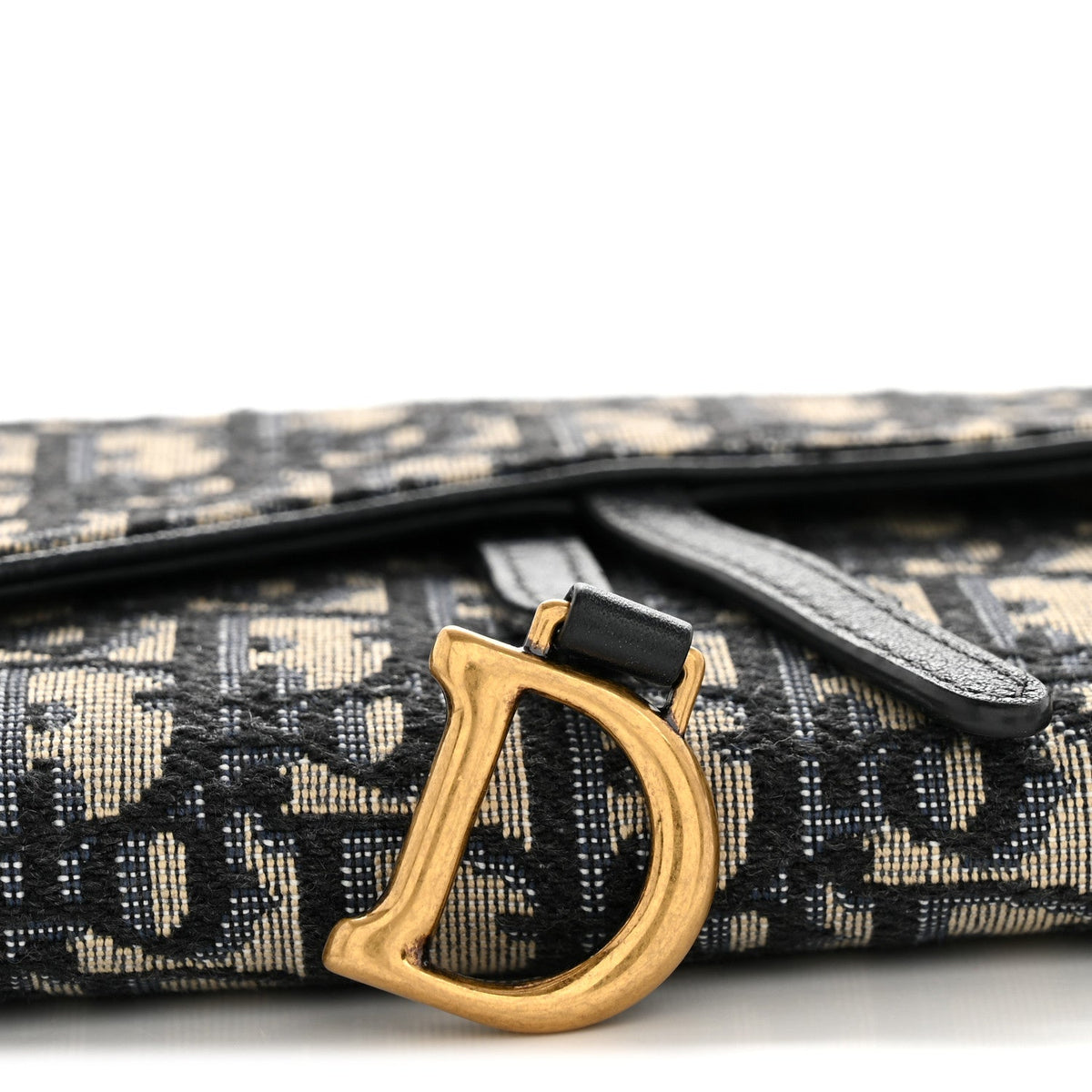 Oblique Saddle Chain Long Wallet Blue wholesalehk.shop