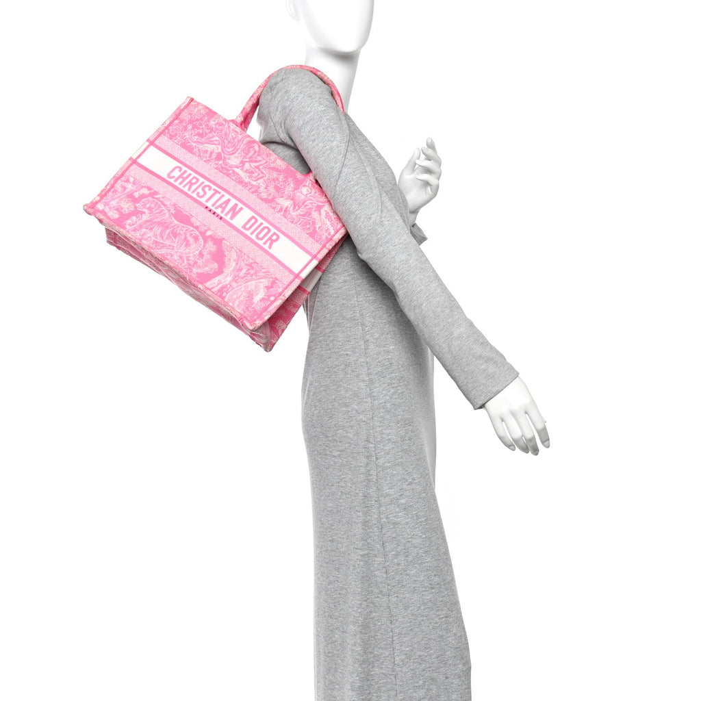 Canvas Embroidered Medium Dioriviera Toile De Jouy Book Tote Fluorescent Pink £¨ Direct shipment via from wholesalehk.shop